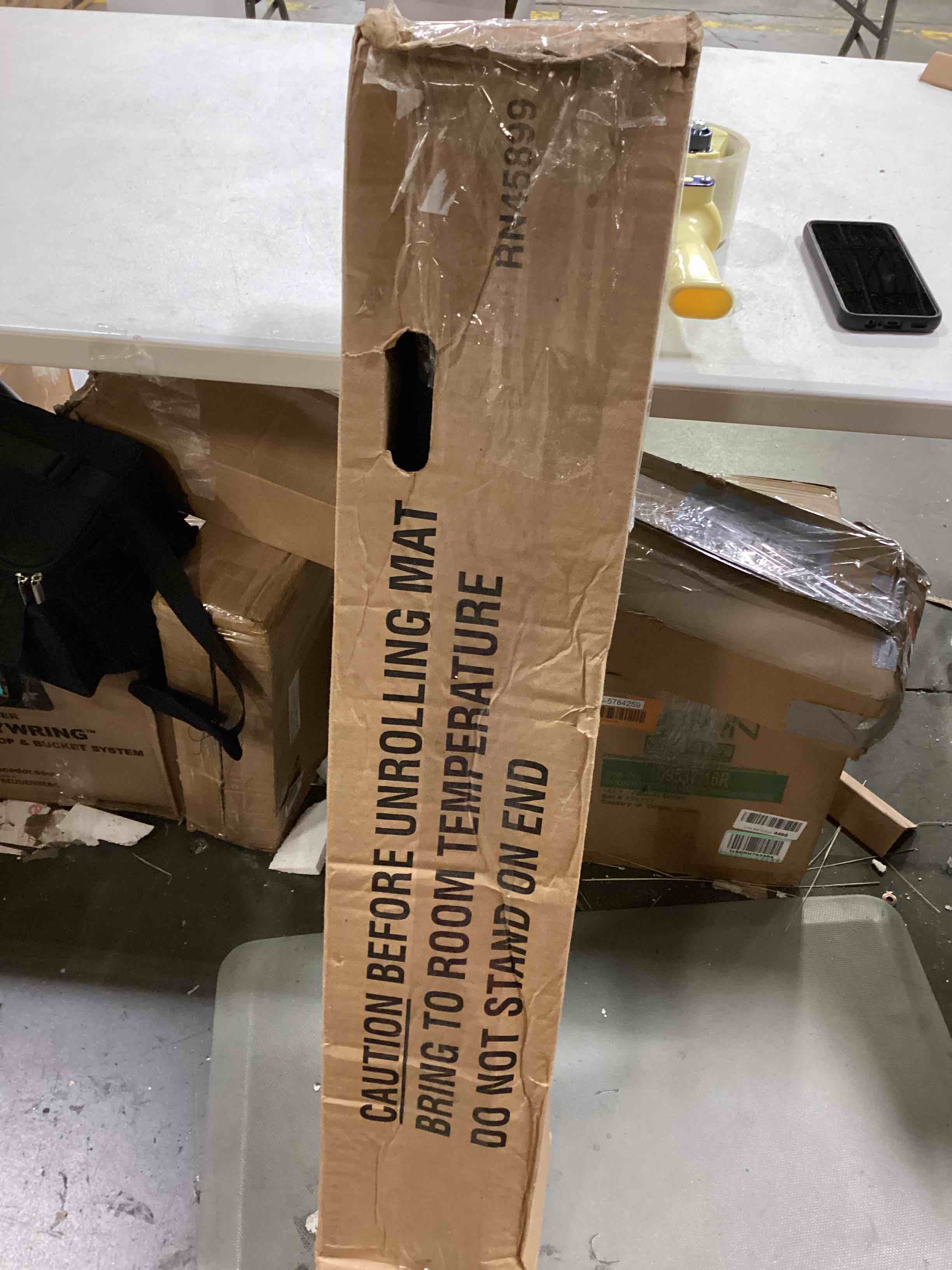 https://s3.amazonaws.com/lotting-images-prod/bidfta/RED5750006_1715276809622.jpeg