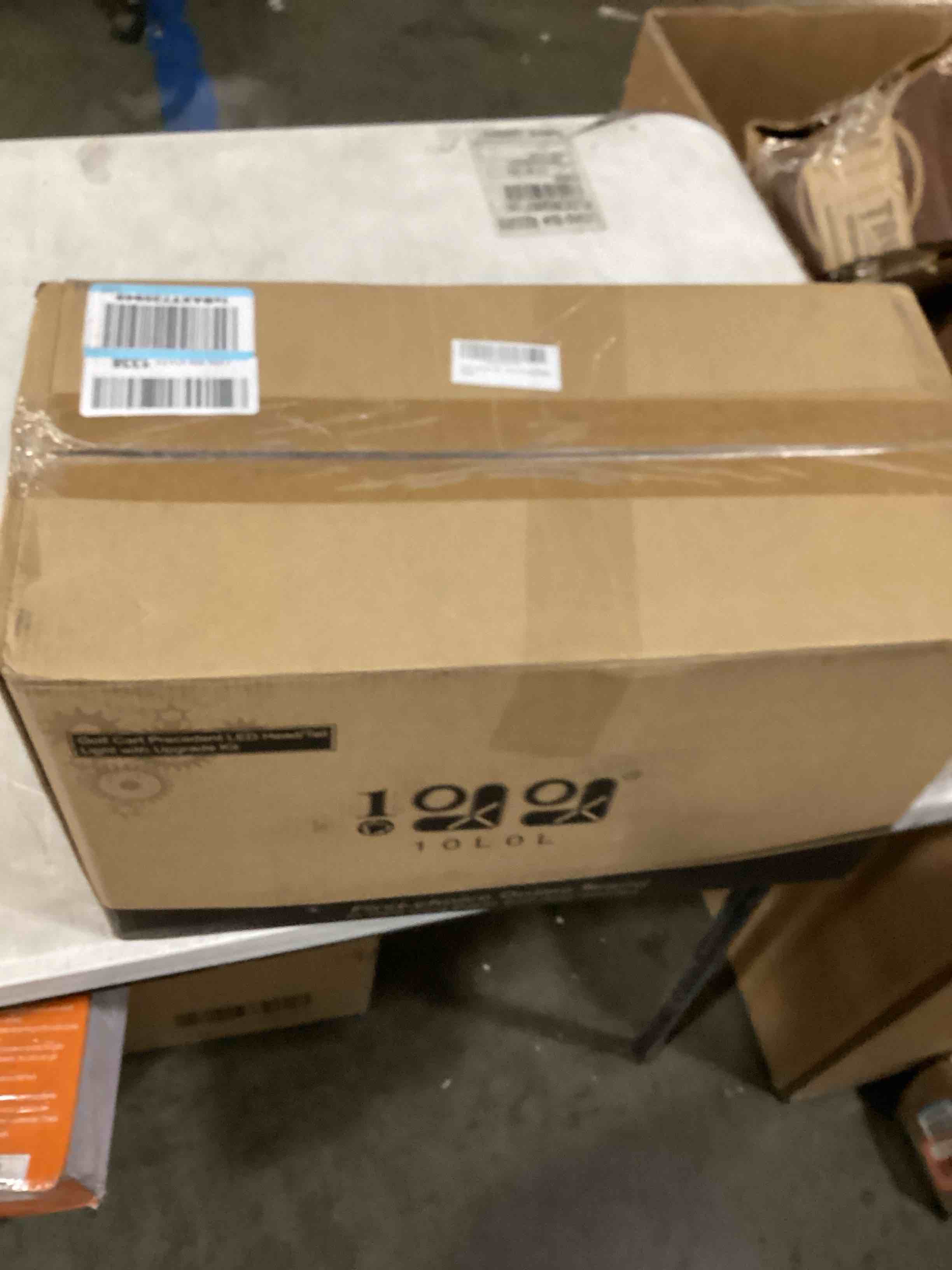 https://s3.amazonaws.com/lotting-images-prod/bidfta/RED5751646_1715019967907.jpeg