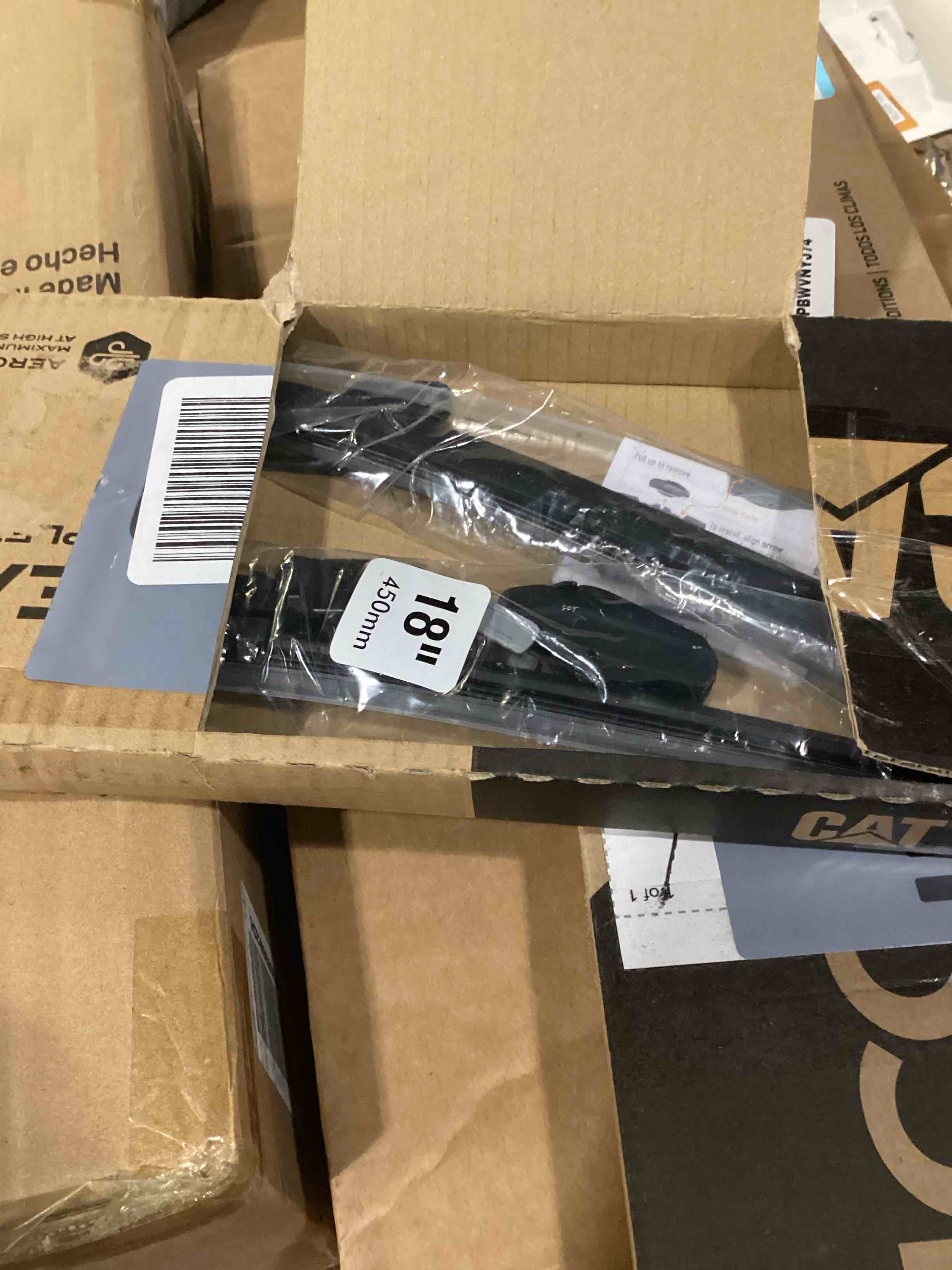 https://s3.amazonaws.com/lotting-images-prod/bidfta/RED5752022_1715339735529.jpeg