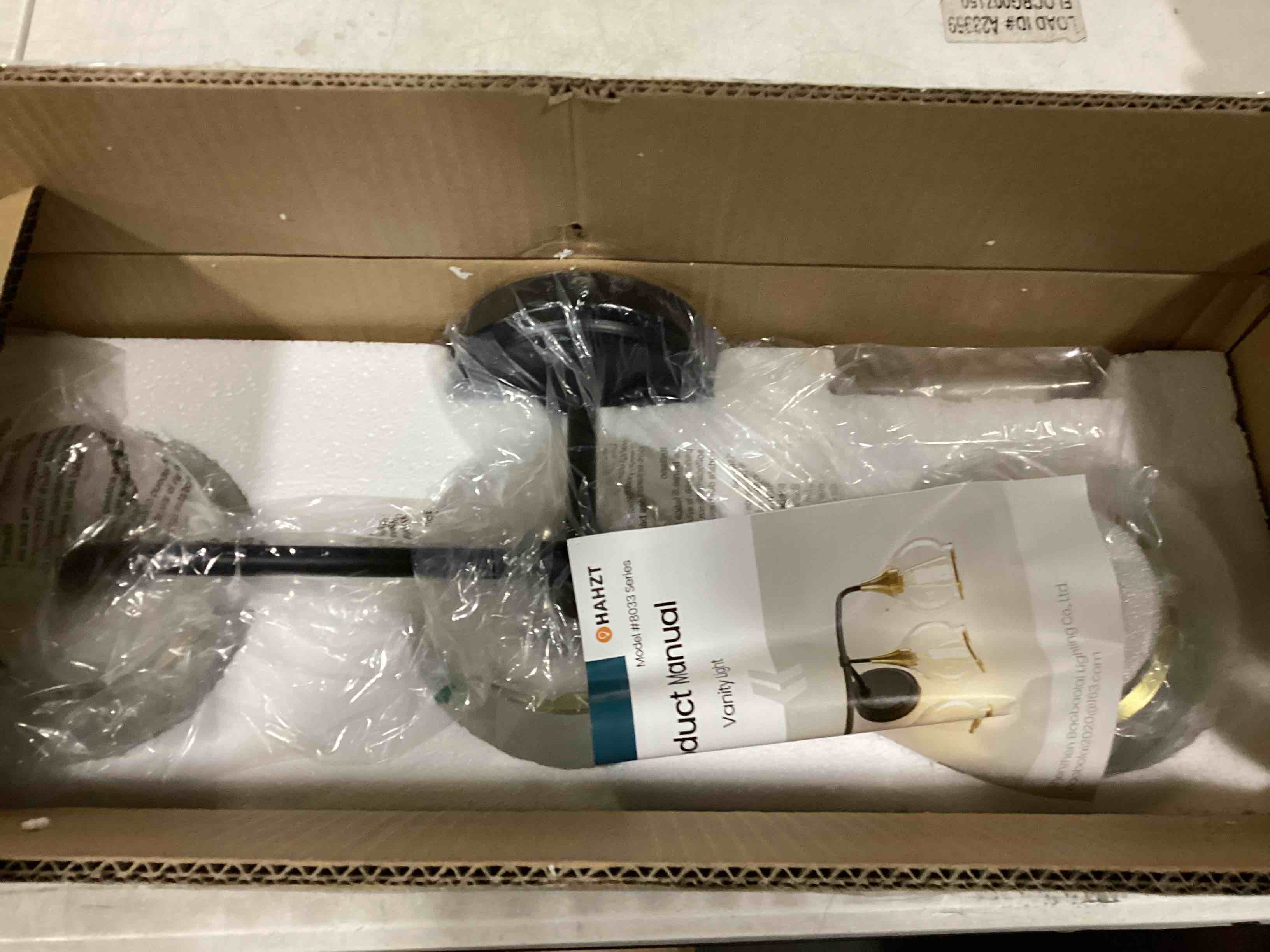 https://s3.amazonaws.com/lotting-images-prod/bidfta/RED5752326_1715696937839.jpeg