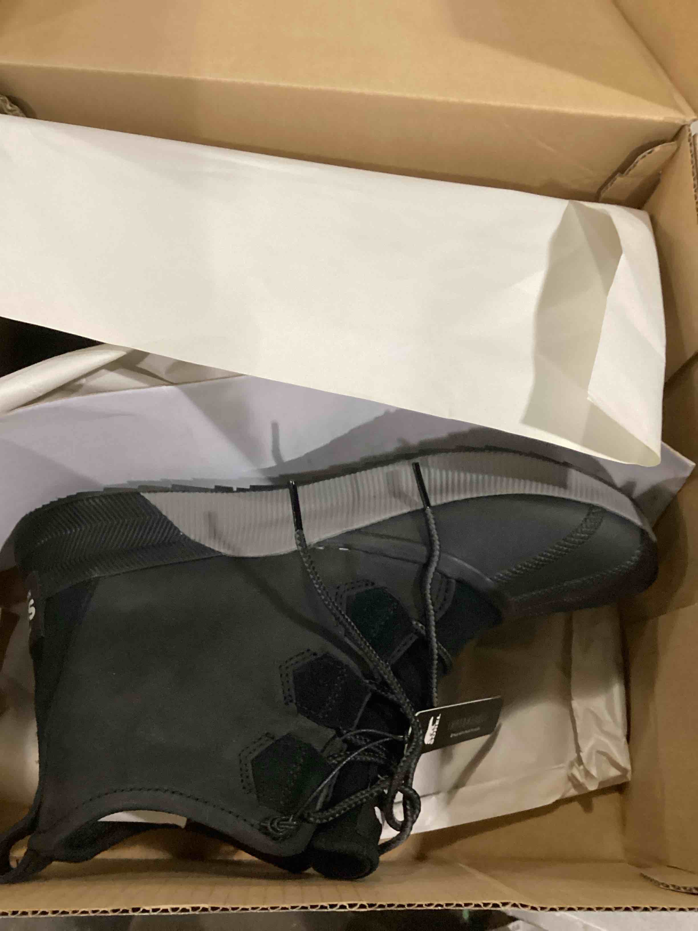 https://s3.amazonaws.com/lotting-images-prod/bidfta/RED5753008_1715604291675.jpeg