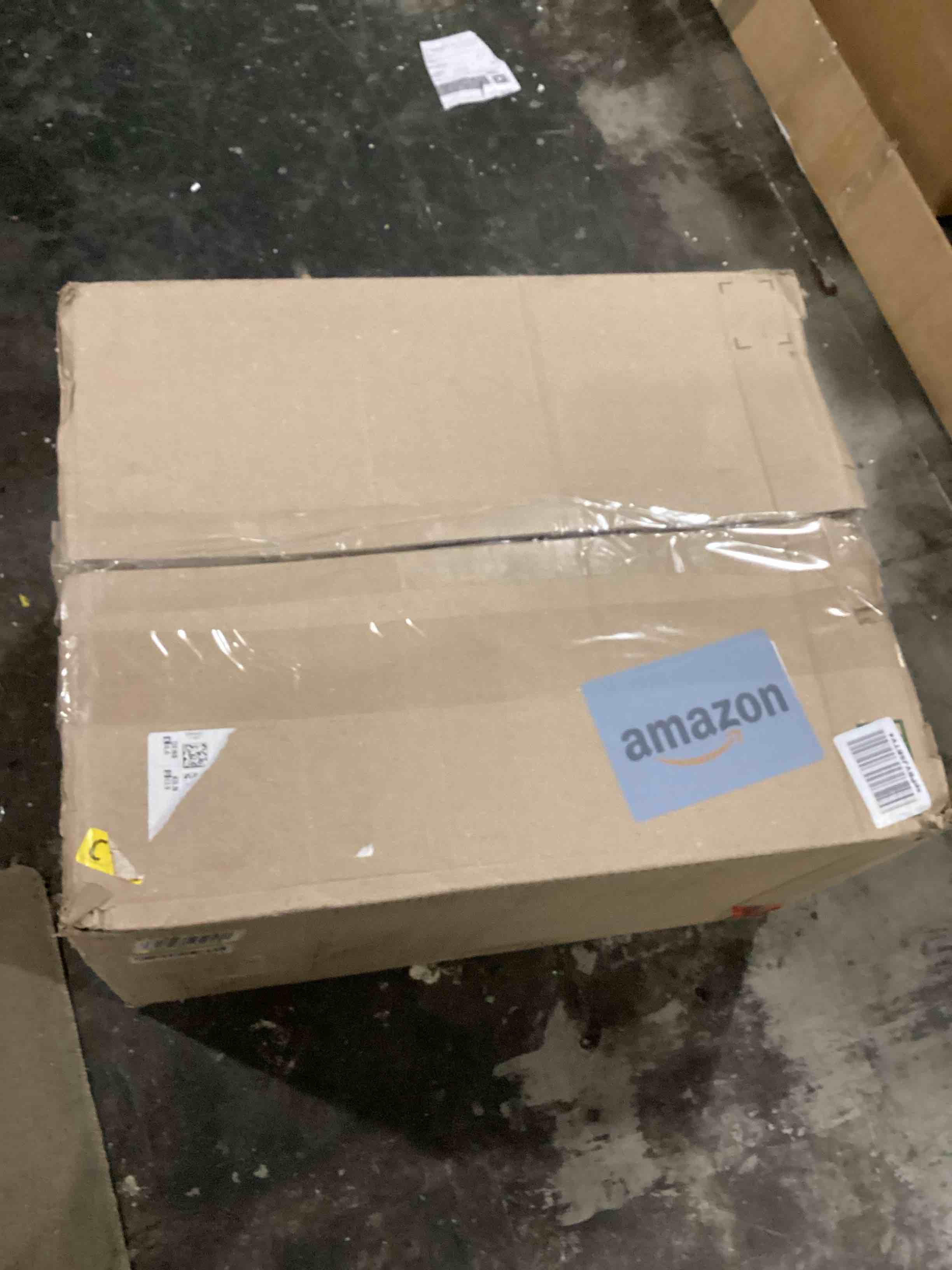 https://s3.amazonaws.com/lotting-images-prod/bidfta/RED5753148_1715701927468.jpeg