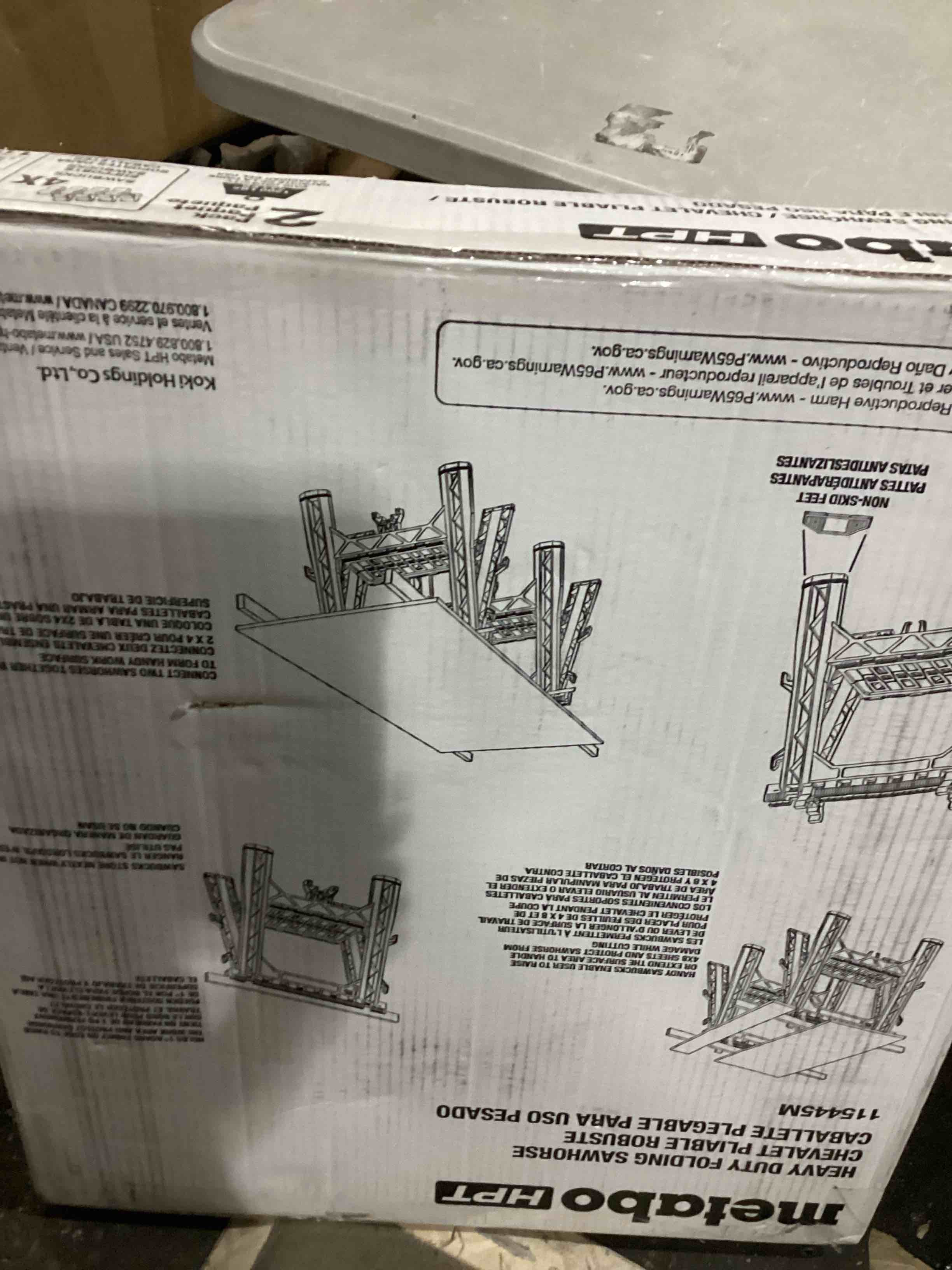 https://s3.amazonaws.com/lotting-images-prod/bidfta/RED5754204_1717069952394.jpeg