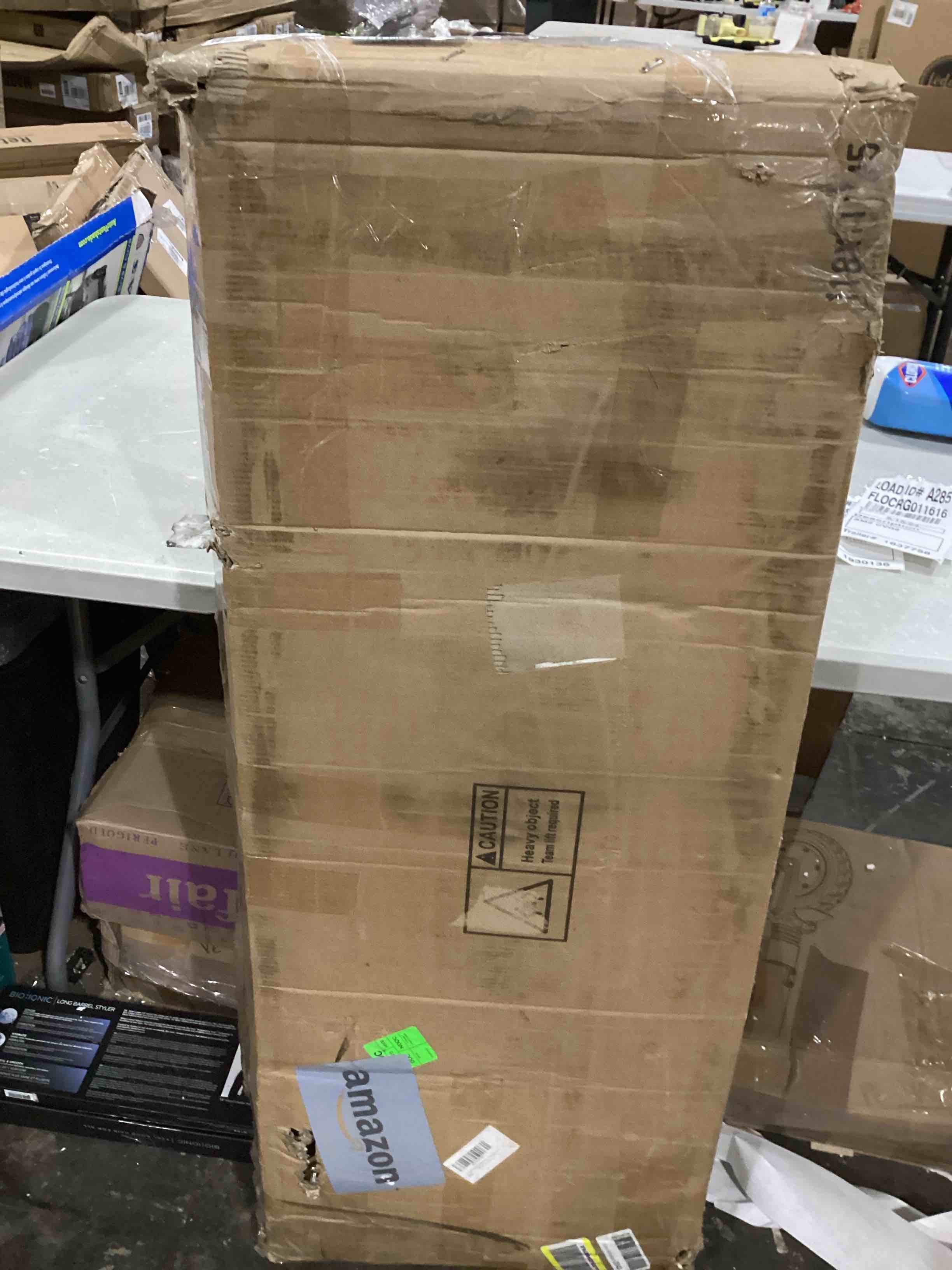 https://s3.amazonaws.com/lotting-images-prod/bidfta/RED5754236_1717077310754.jpeg