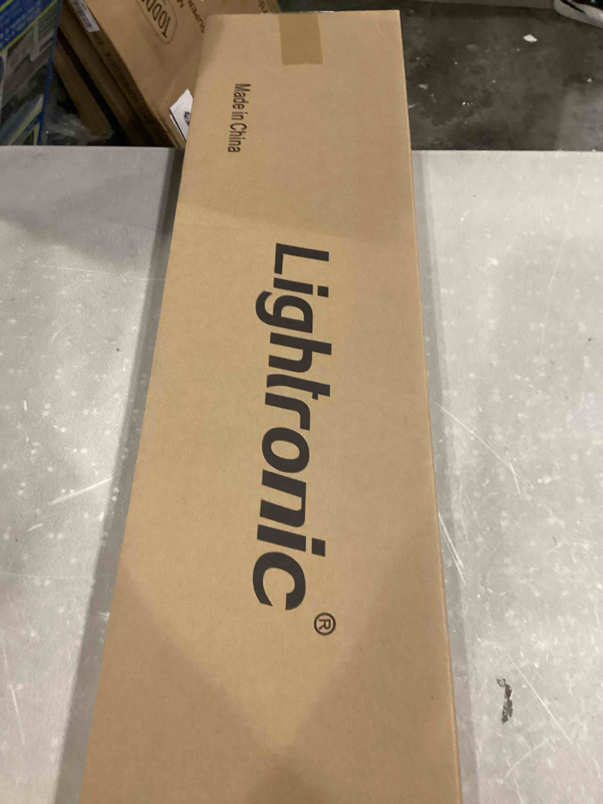 Assorted Accessories for car repair and Maintenance (Models, styles, colors and other specifications may vary)