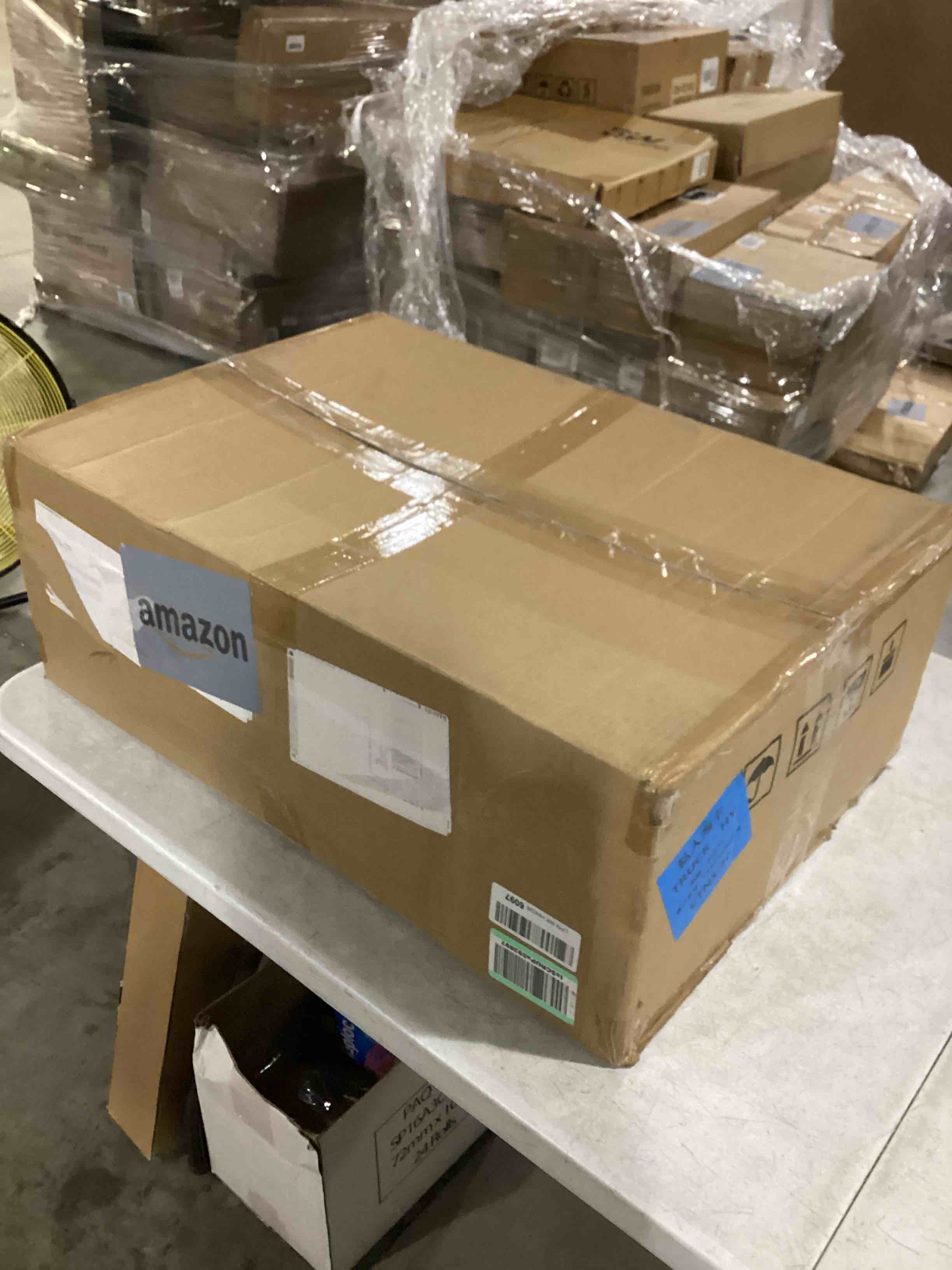 https://s3.amazonaws.com/lotting-images-prod/bidfta/RED5754699_1715346412262.jpeg