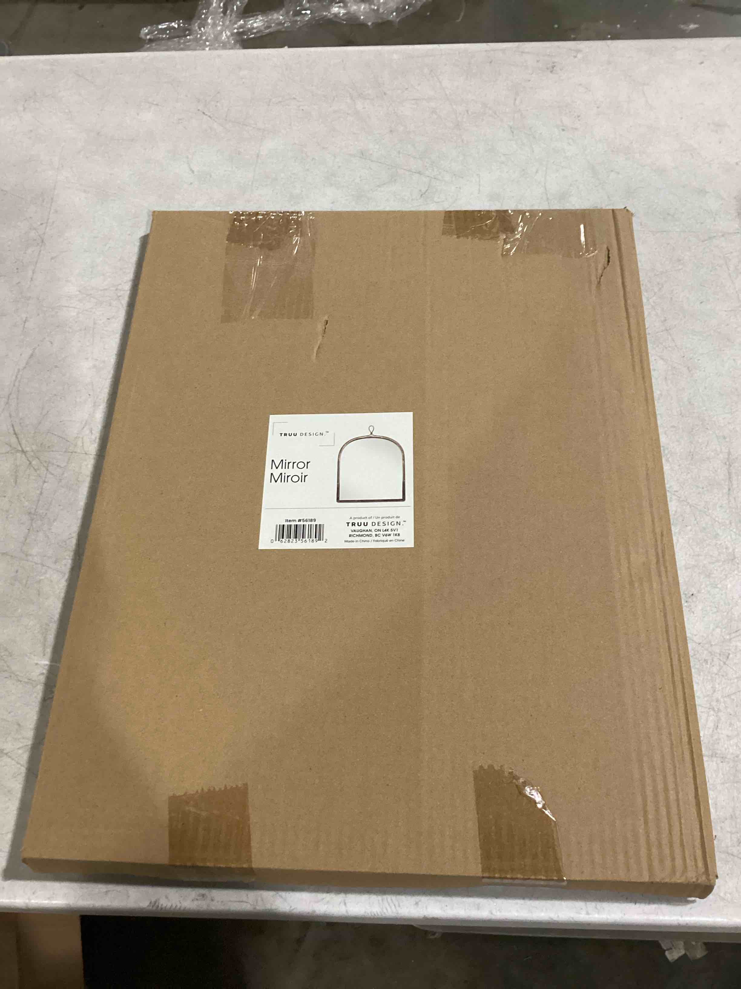 https://s3.amazonaws.com/lotting-images-prod/bidfta/RED5754879_1715700332870.jpeg