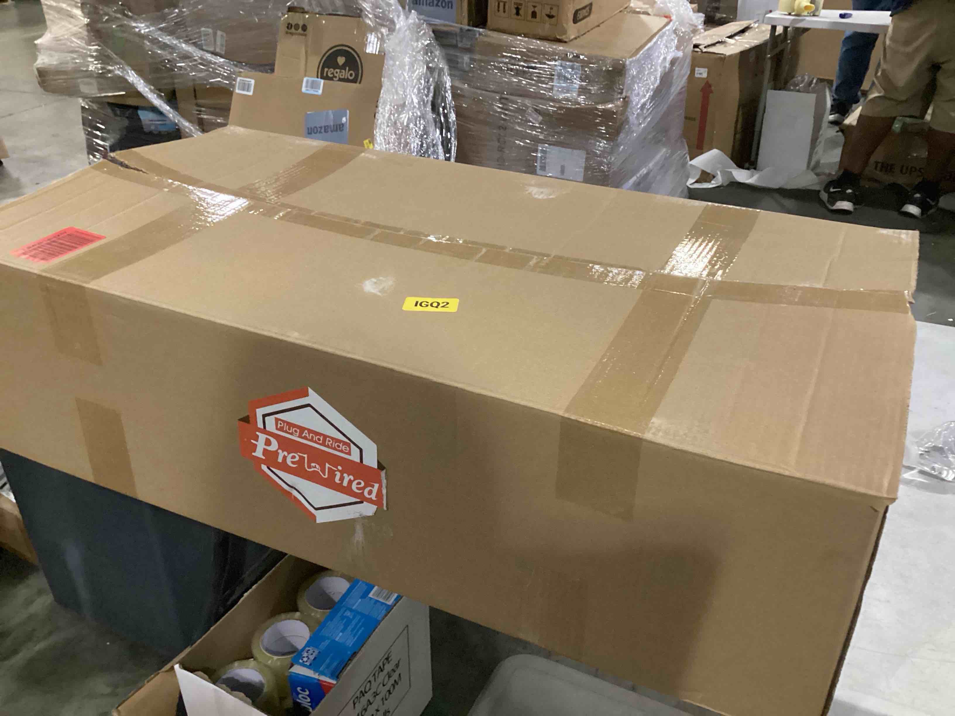 https://s3.amazonaws.com/lotting-images-prod/bidfta/RED5755103_1715886143827.jpeg