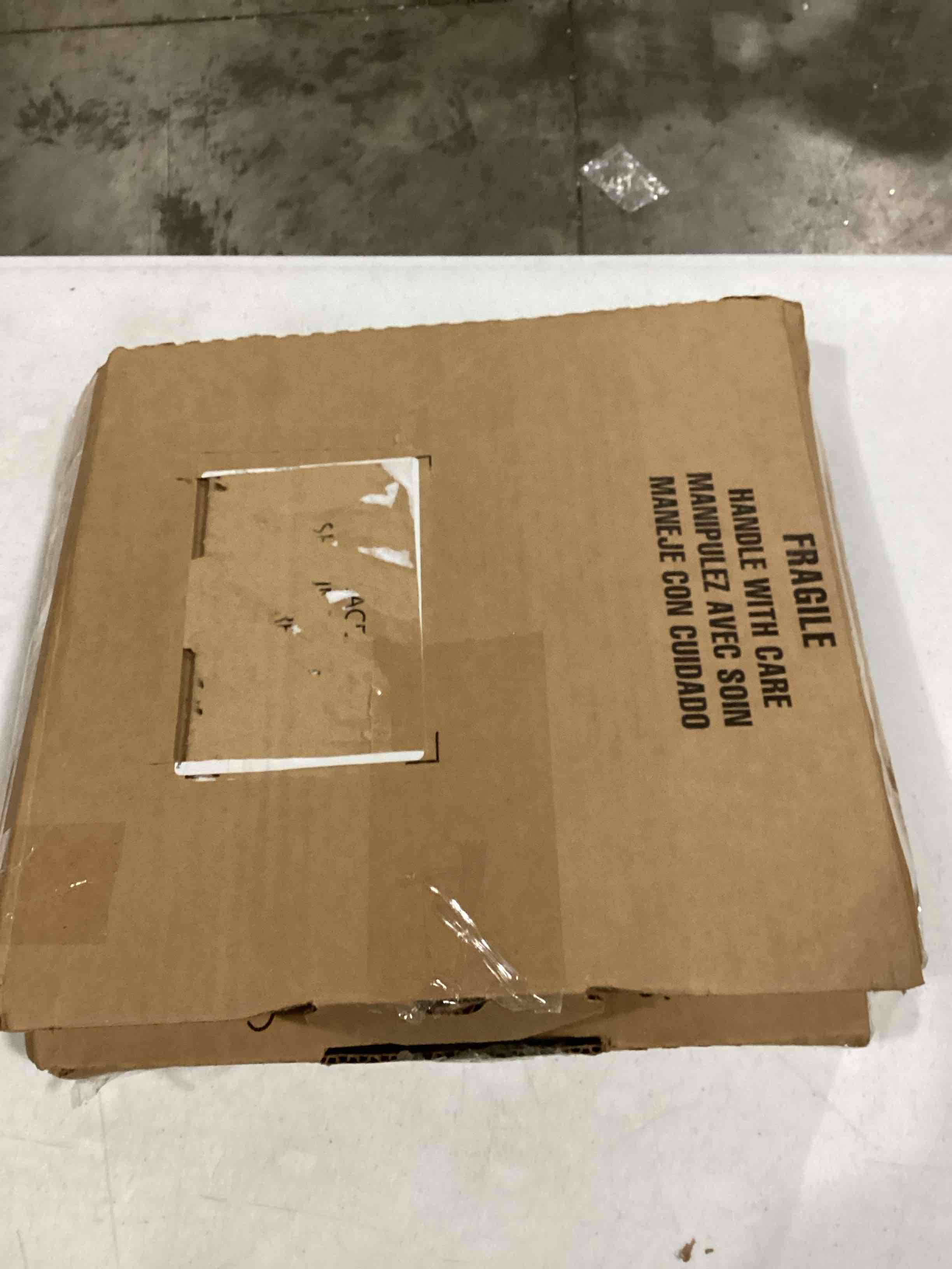 https://s3.amazonaws.com/lotting-images-prod/bidfta/RED5759126_1710860155134.jpeg
