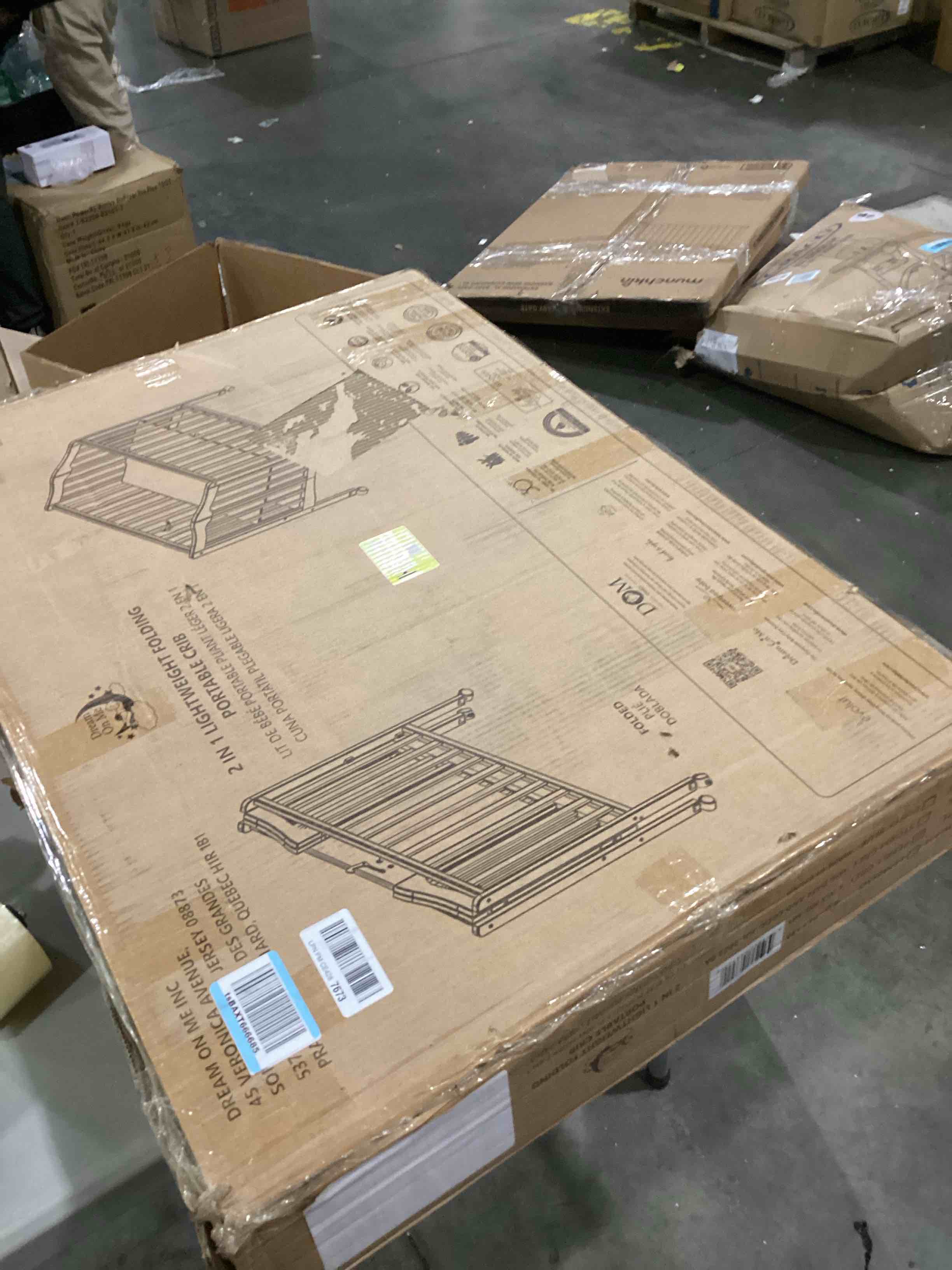 https://s3.amazonaws.com/lotting-images-prod/bidfta/RED5759460_1712162950289.jpeg