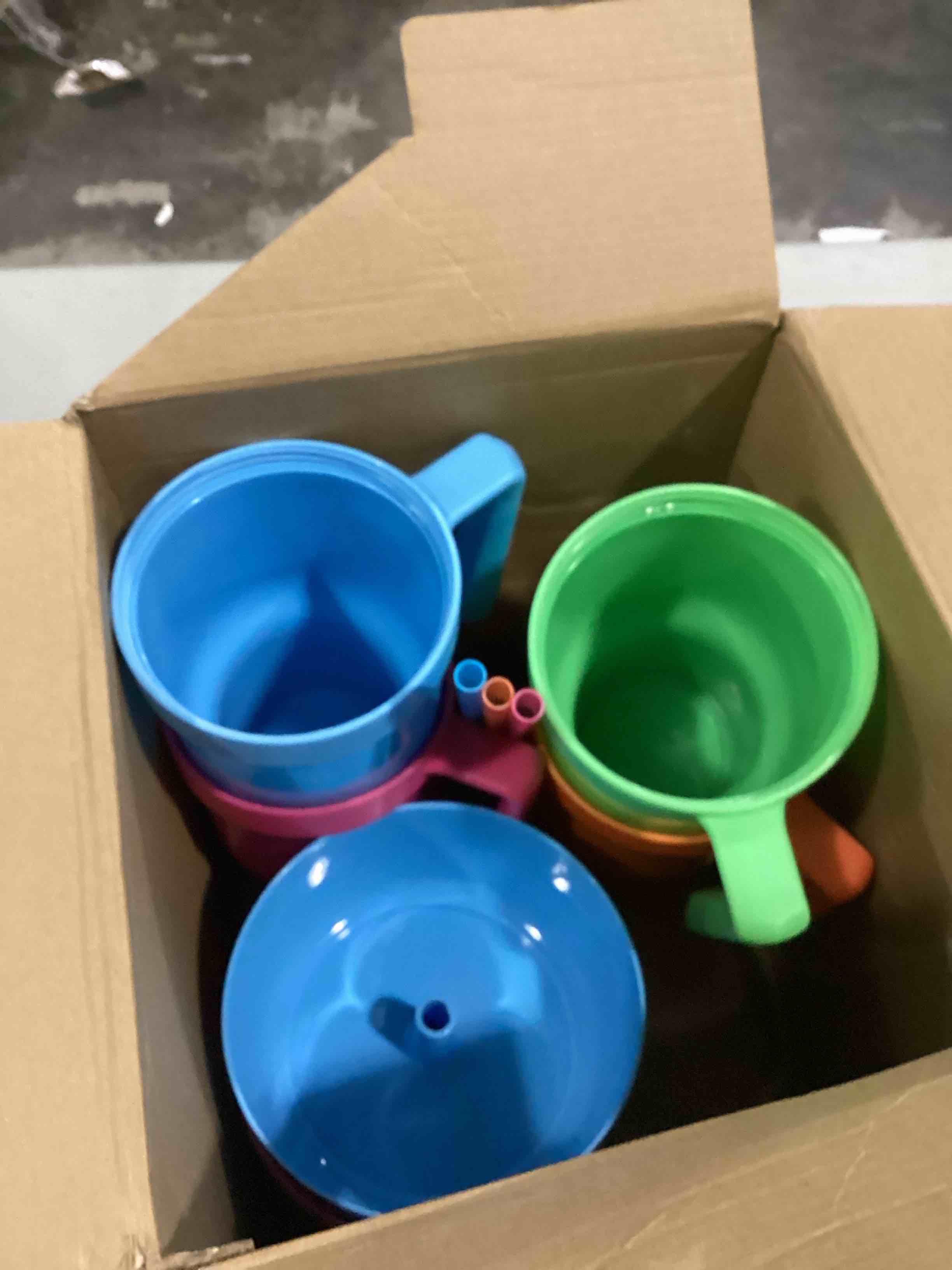 https://s3.amazonaws.com/lotting-images-prod/bidfta/RED5759475_1712165364648.jpeg