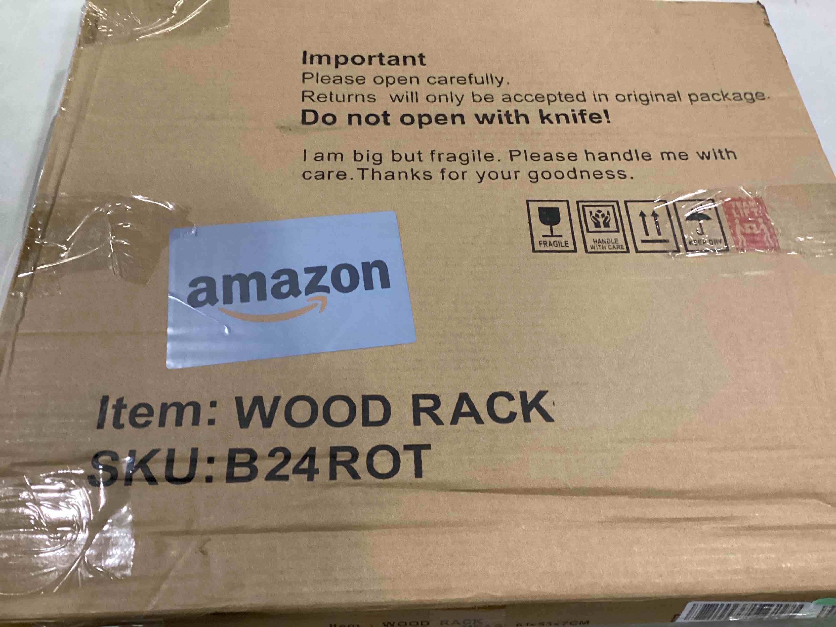 https://s3.amazonaws.com/lotting-images-prod/bidfta/RED5760541_1710521480366.jpeg