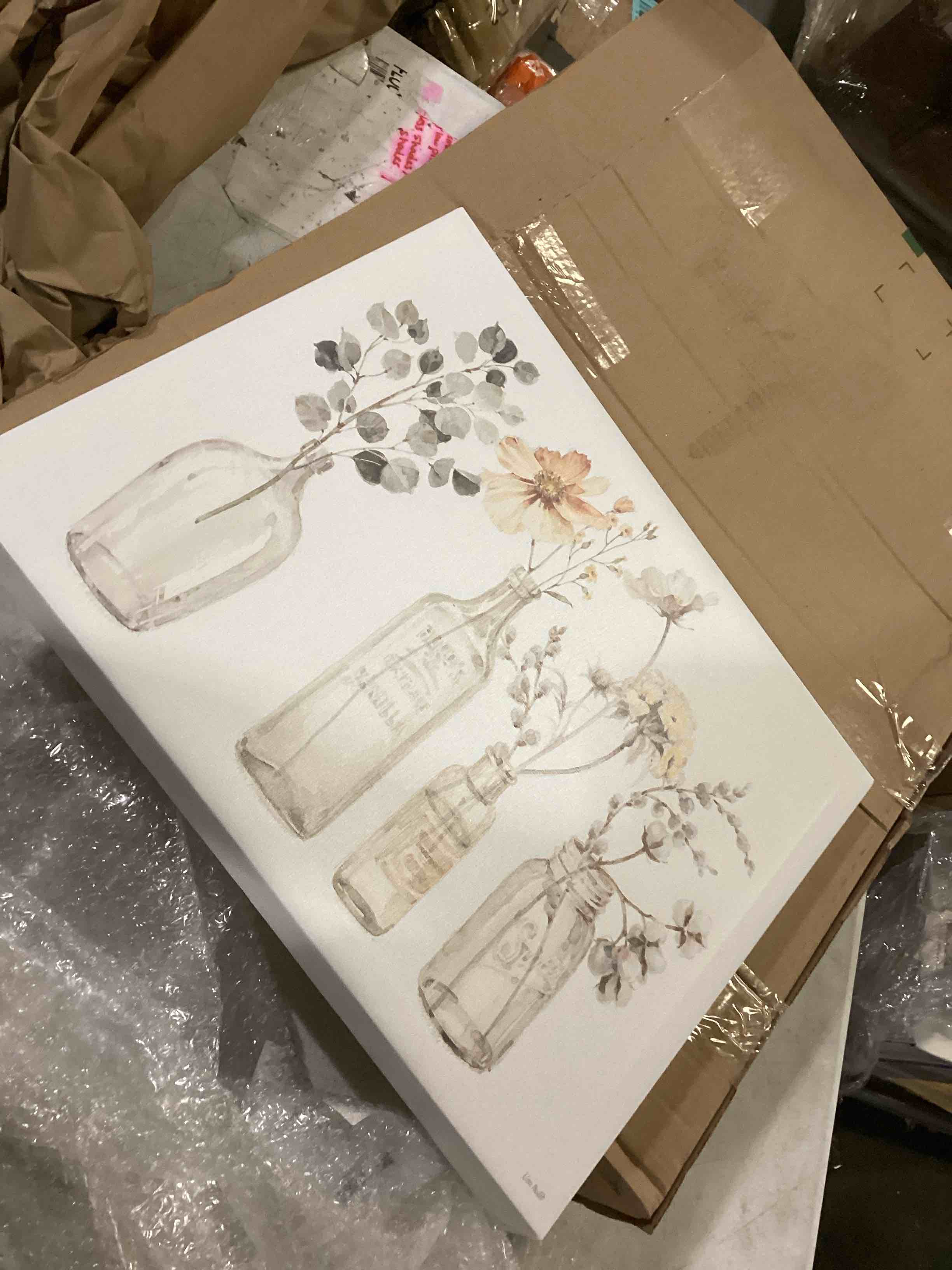 https://s3.amazonaws.com/lotting-images-prod/bidfta/RED5763440_1714048527624.jpeg