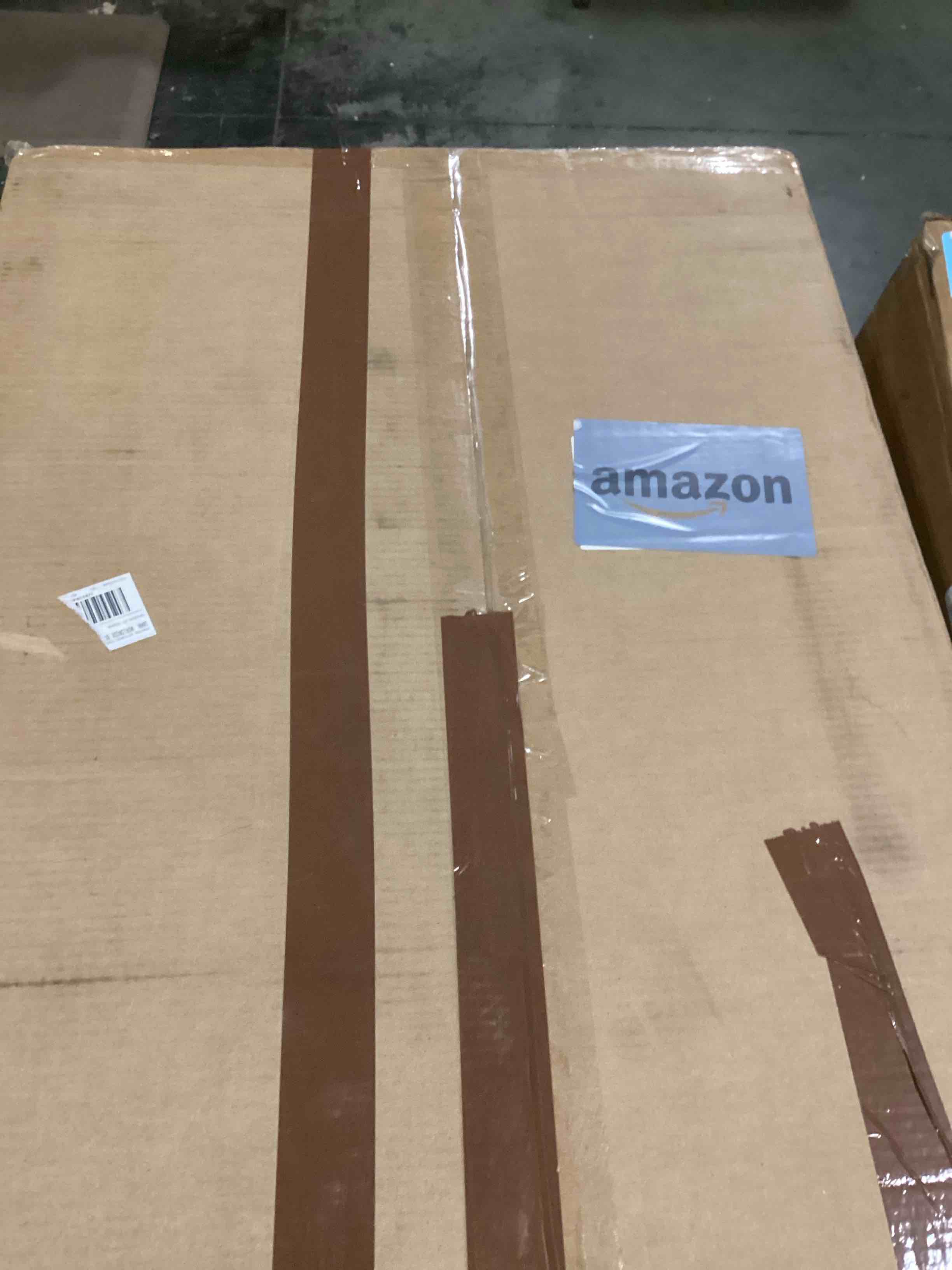 https://s3.amazonaws.com/lotting-images-prod/bidfta/RED5767244_1714488724513.jpeg