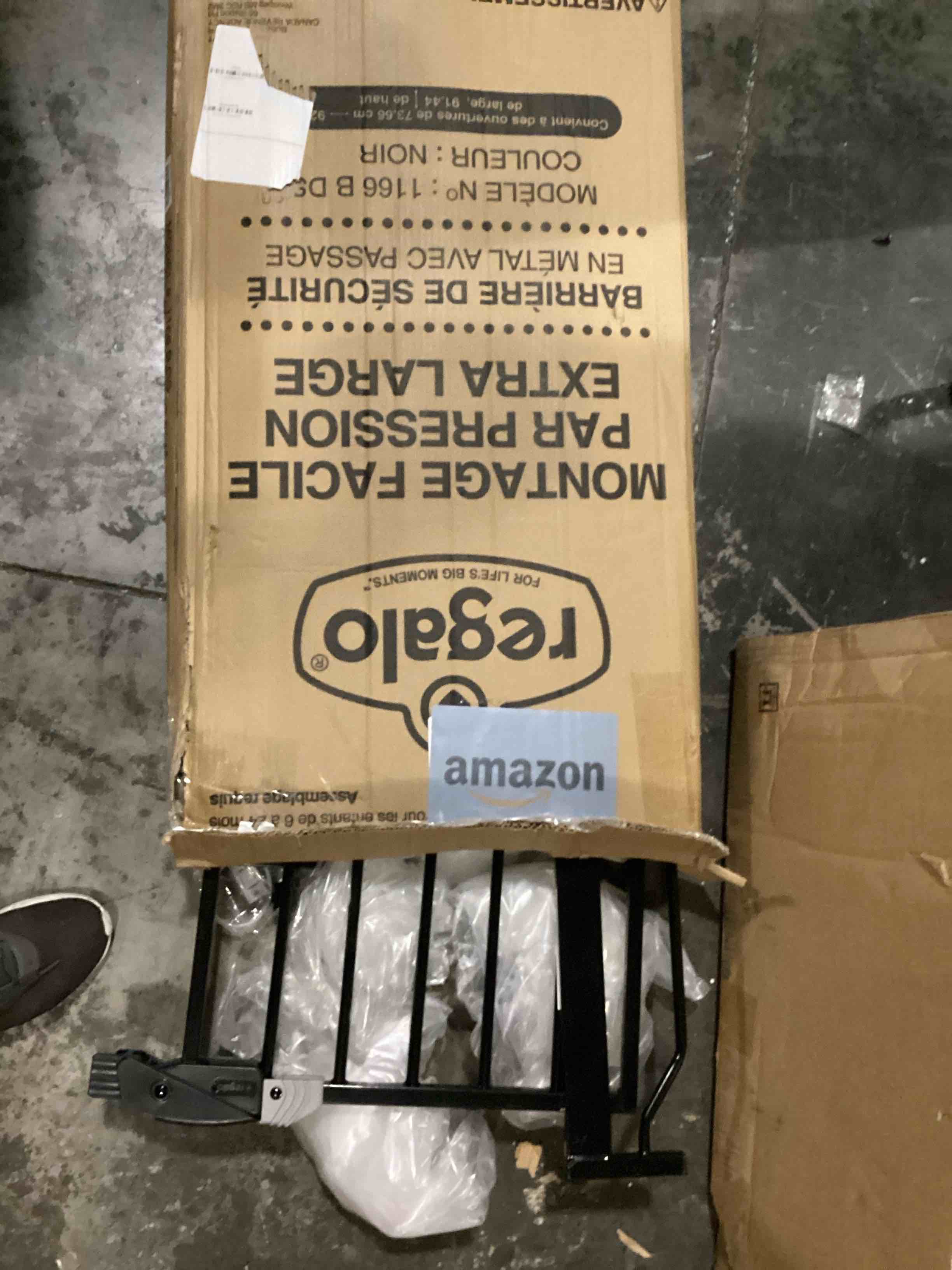 https://s3.amazonaws.com/lotting-images-prod/bidfta/RED5767408_1715002231161.jpeg
