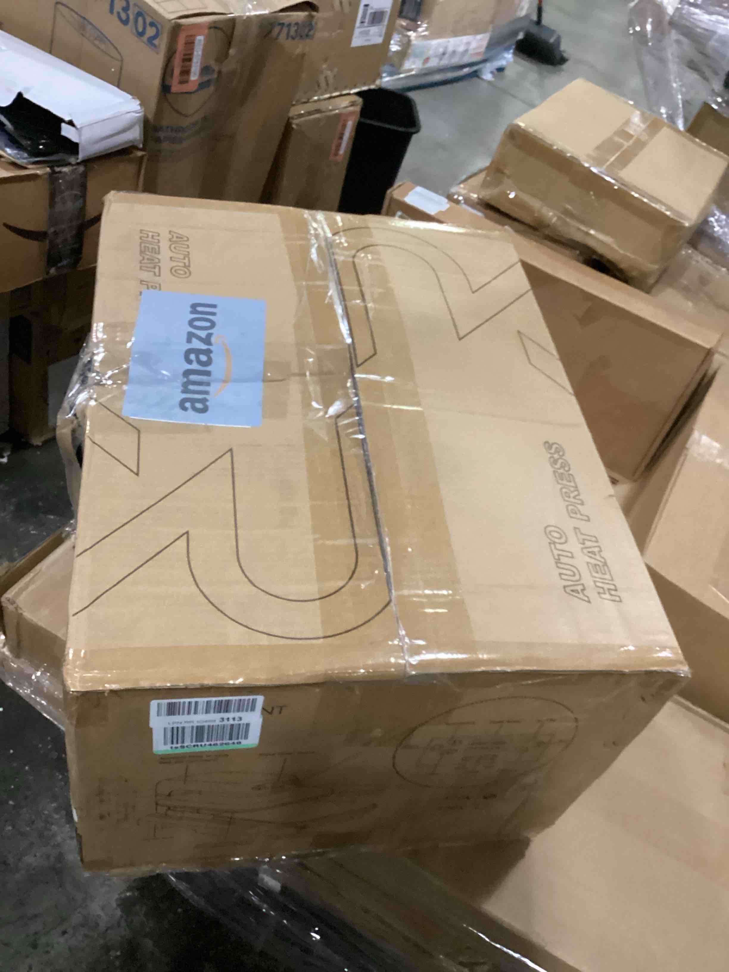 https://s3.amazonaws.com/lotting-images-prod/bidfta/RED5767669_1715947216032.jpeg