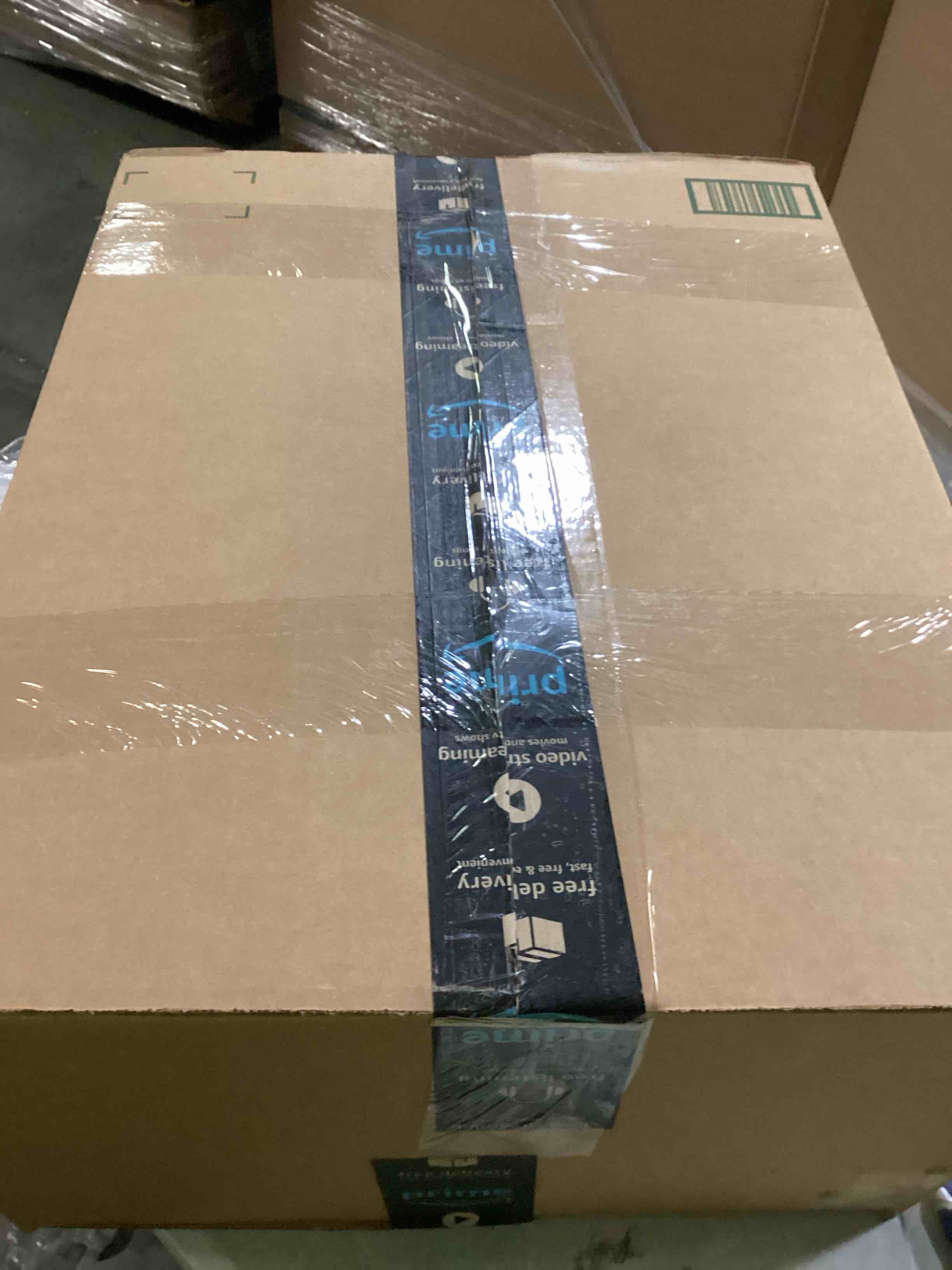 https://s3.amazonaws.com/lotting-images-prod/bidfta/RED5768194_1718971202251.jpeg