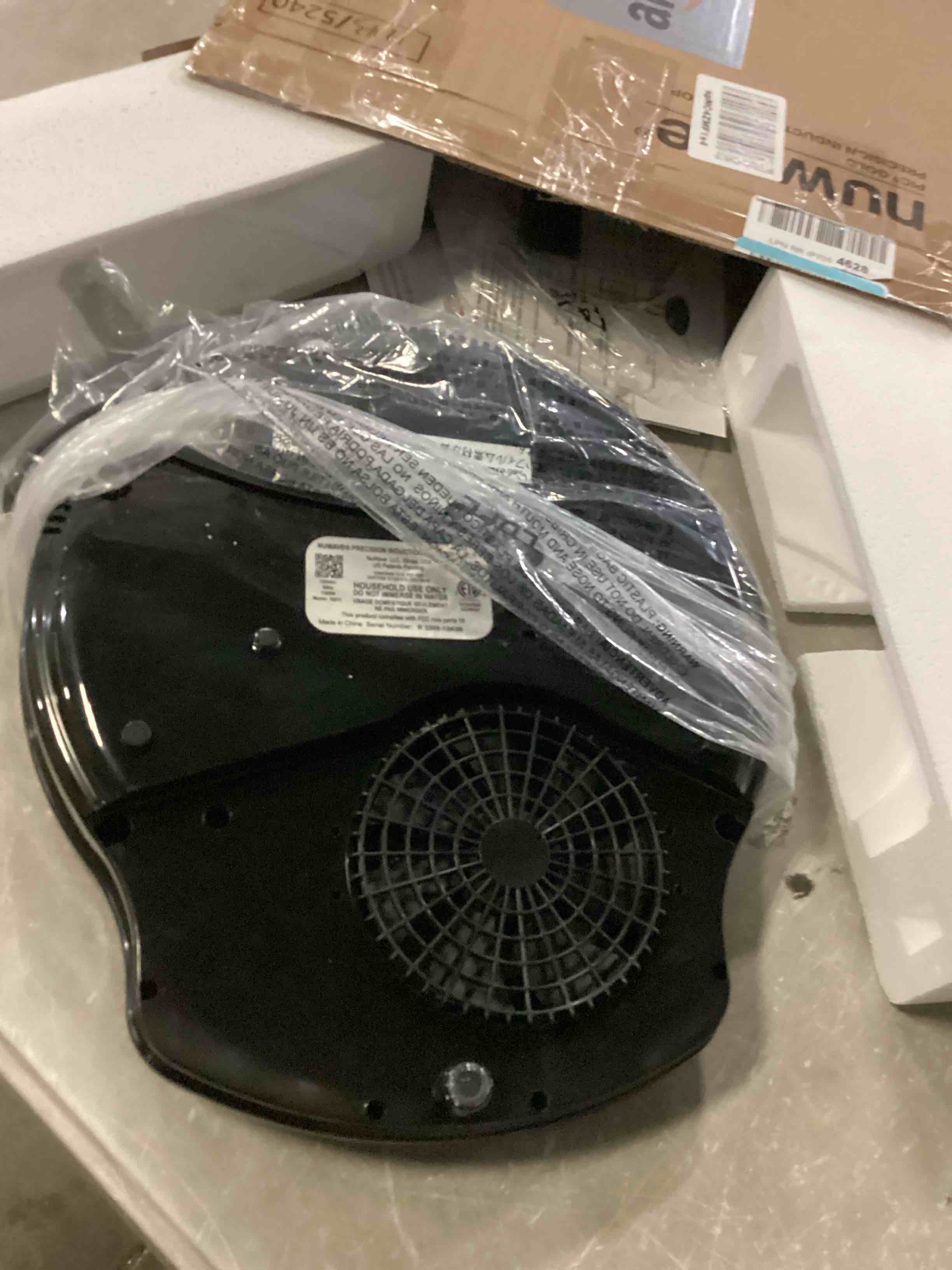 https://s3.amazonaws.com/lotting-images-prod/bidfta/RED5770676_1720033827732.jpeg