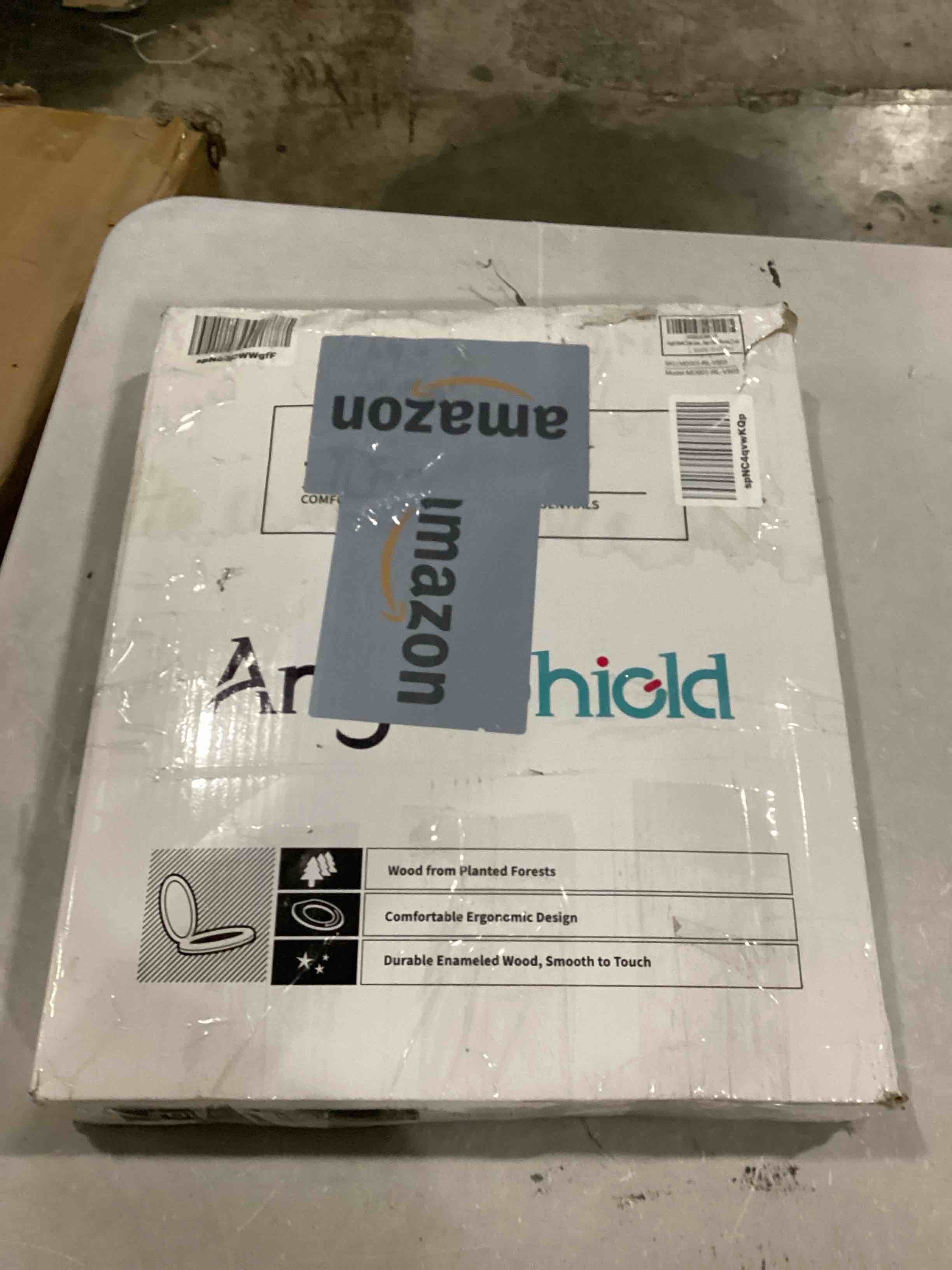 https://s3.amazonaws.com/lotting-images-prod/bidfta/RED5771172_1718982476693.jpeg