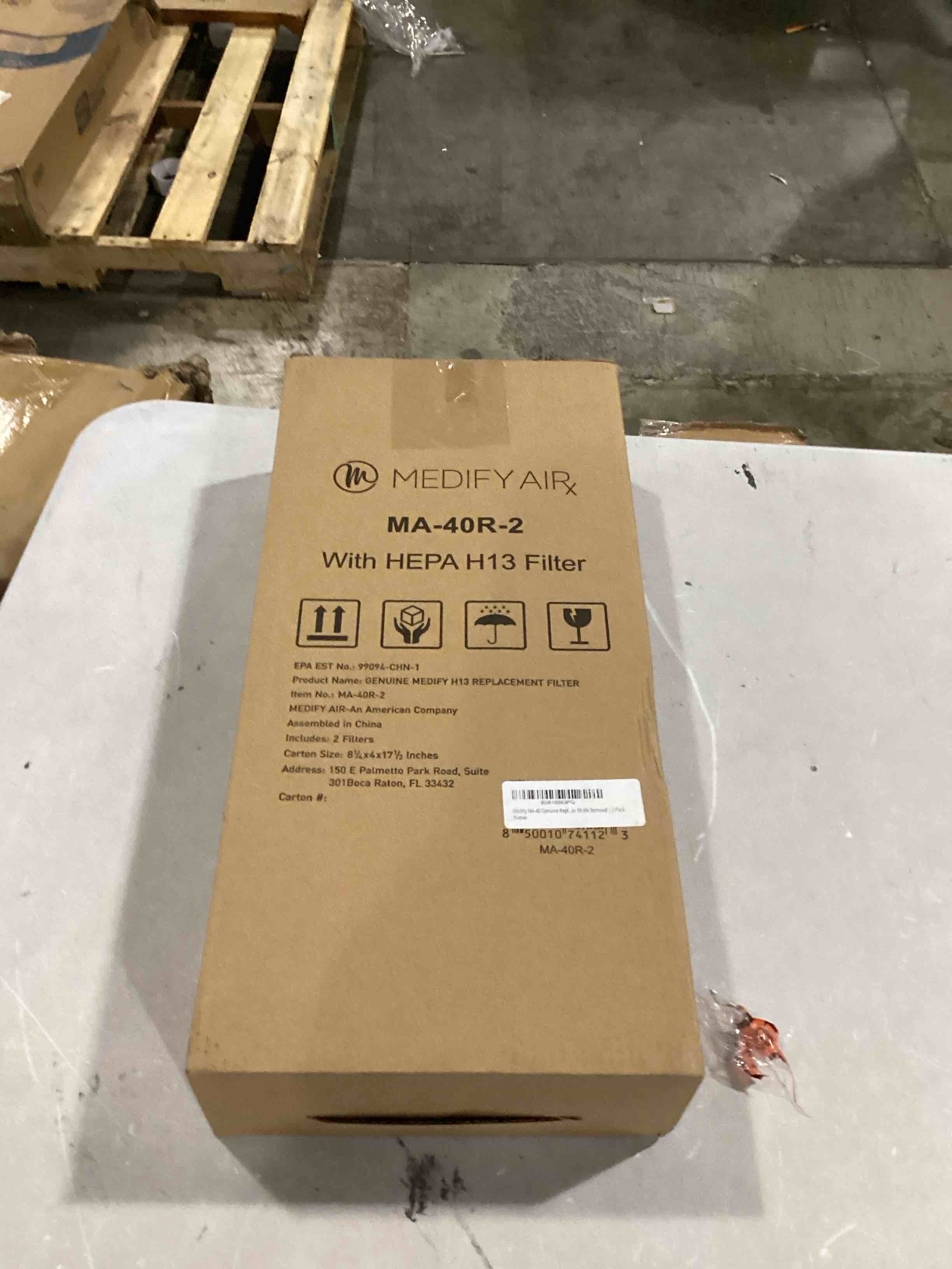 https://s3.amazonaws.com/lotting-images-prod/bidfta/RED5771828_1719334702885.jpeg