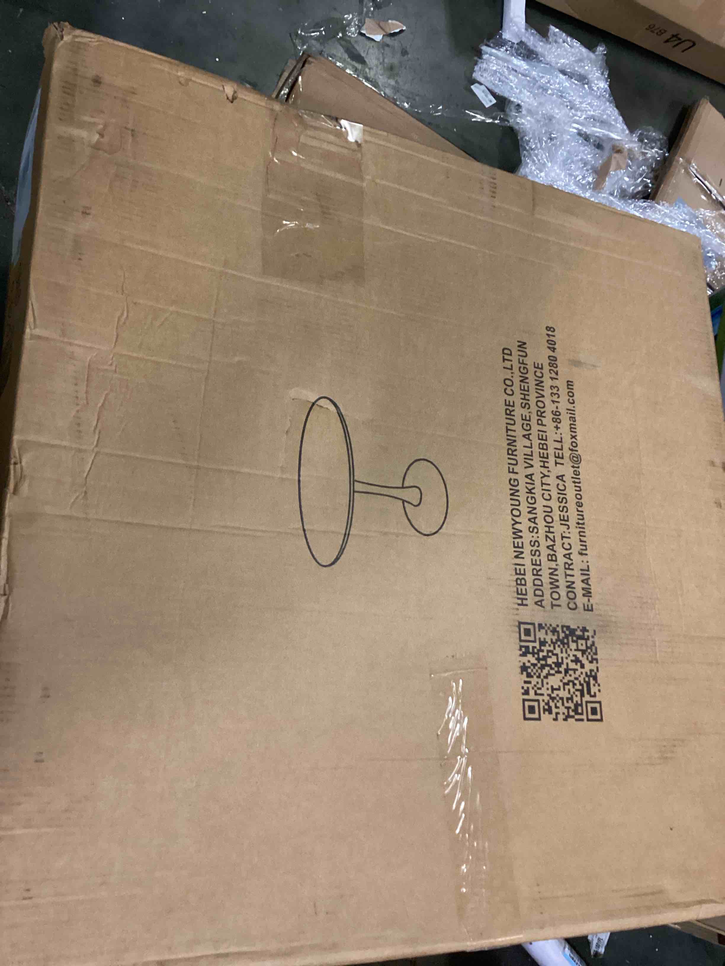 https://s3.amazonaws.com/lotting-images-prod/bidfta/RED5772557_1720619912079.jpeg