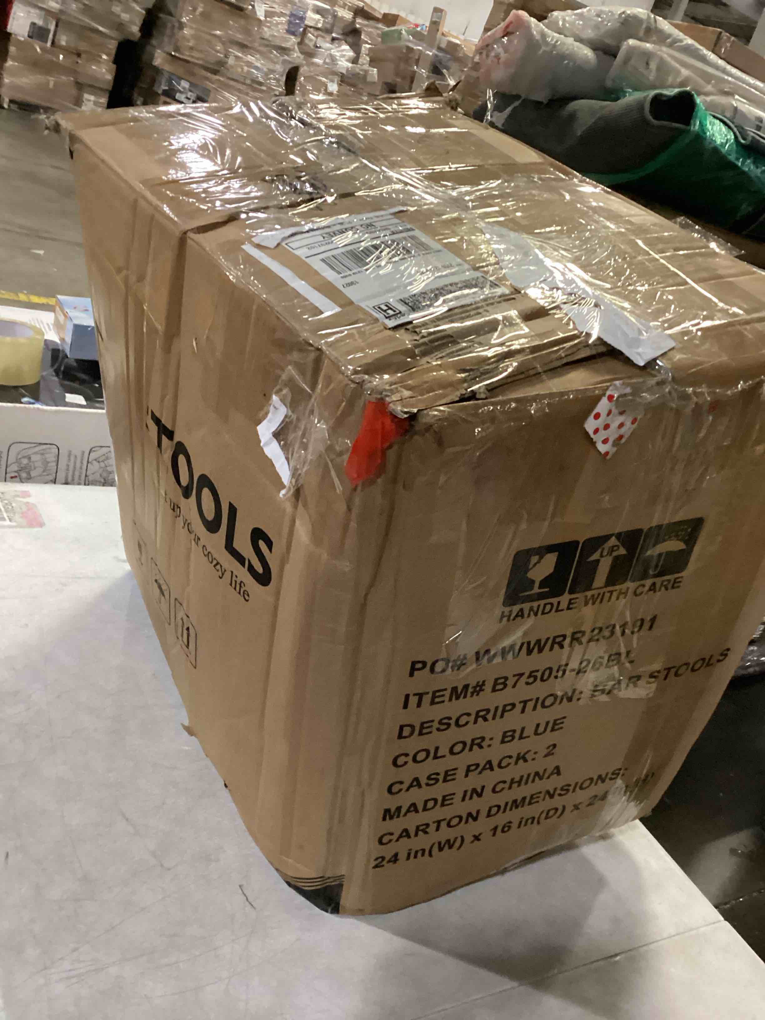 https://s3.amazonaws.com/lotting-images-prod/bidfta/RED5772854_1721129943457.jpeg