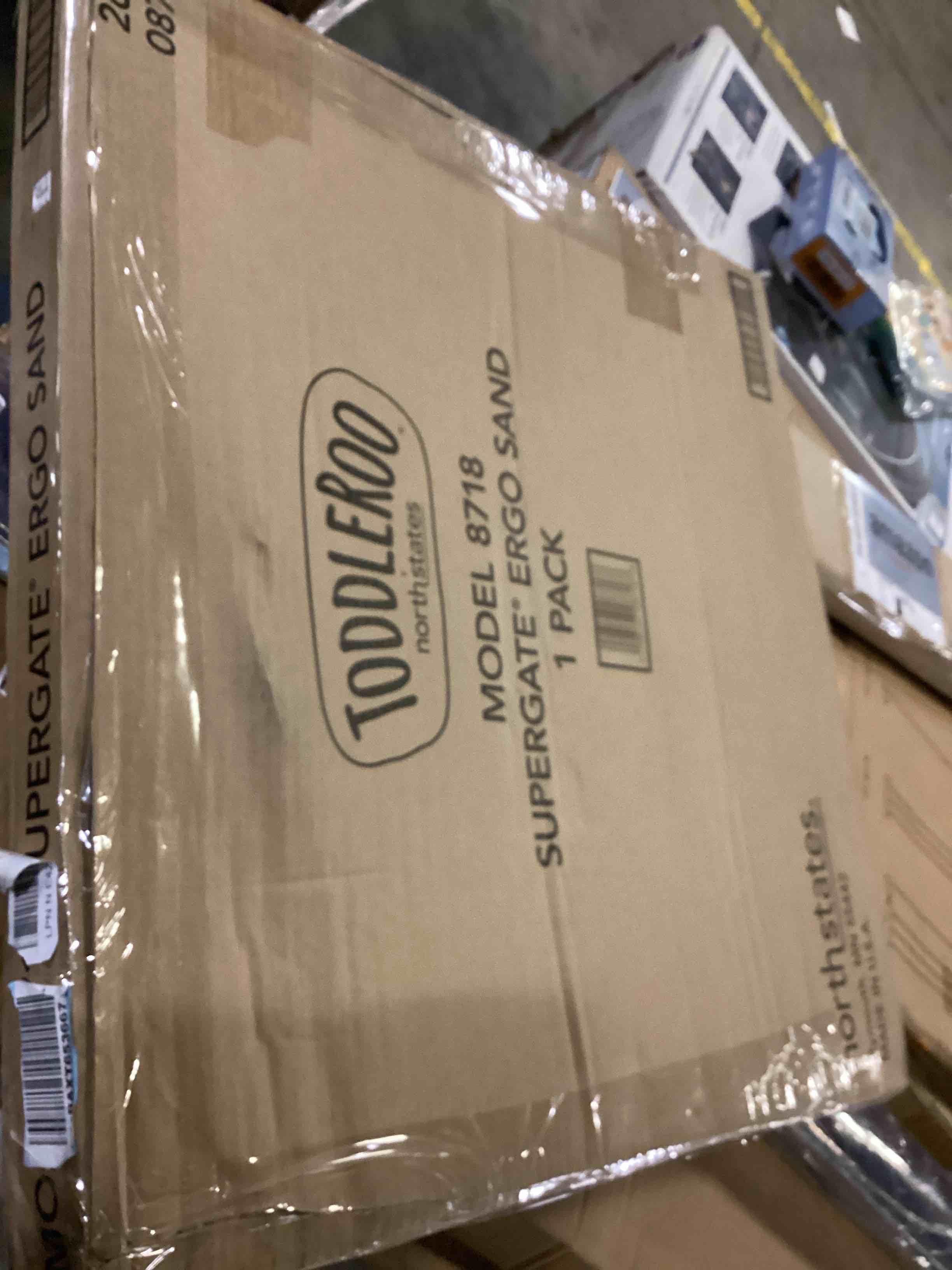 https://s3.amazonaws.com/lotting-images-prod/bidfta/RED5773006_1721242917949.jpeg