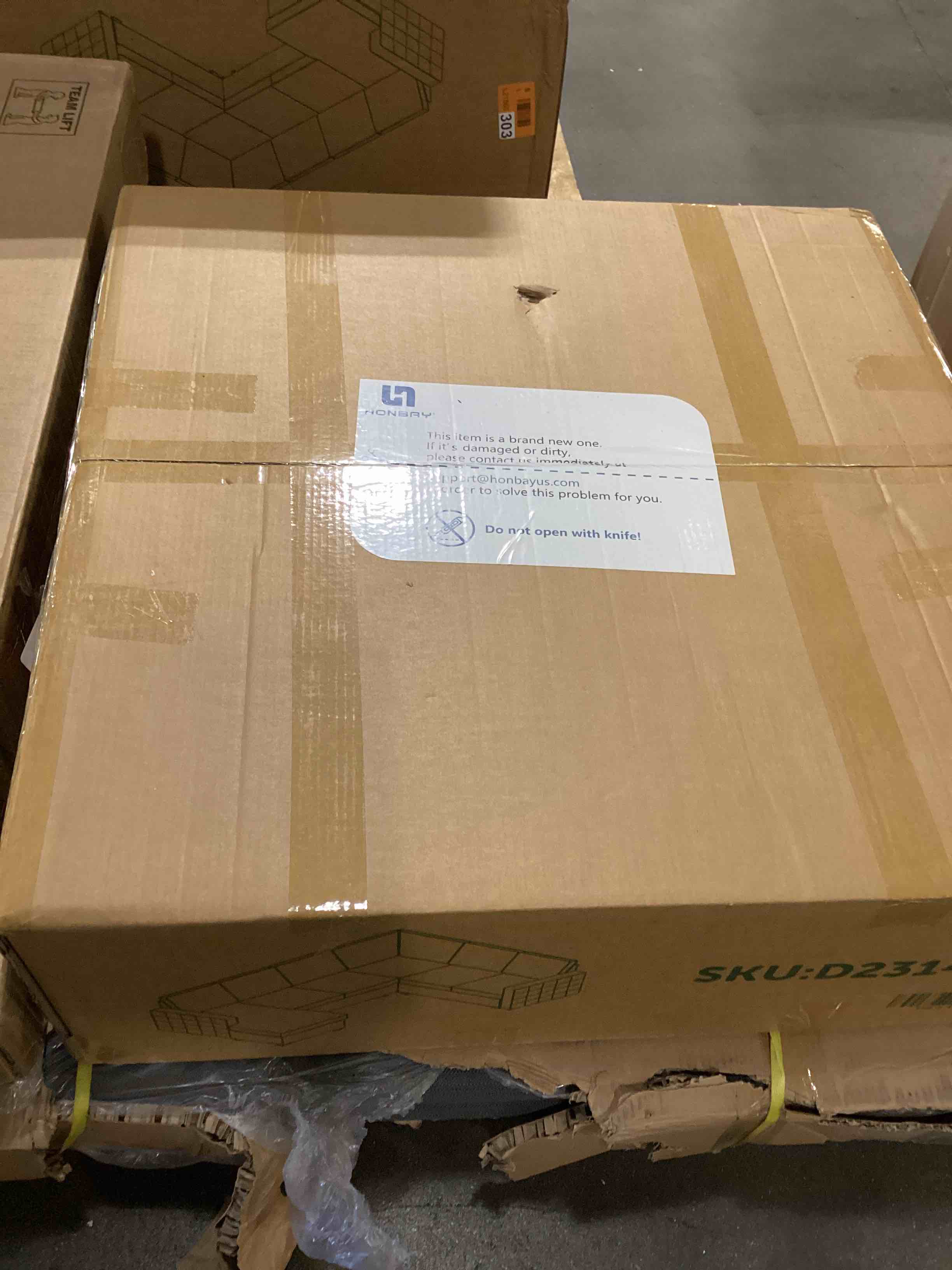 https://s3.amazonaws.com/lotting-images-prod/bidfta/RED5773053_1721308356887.jpeg