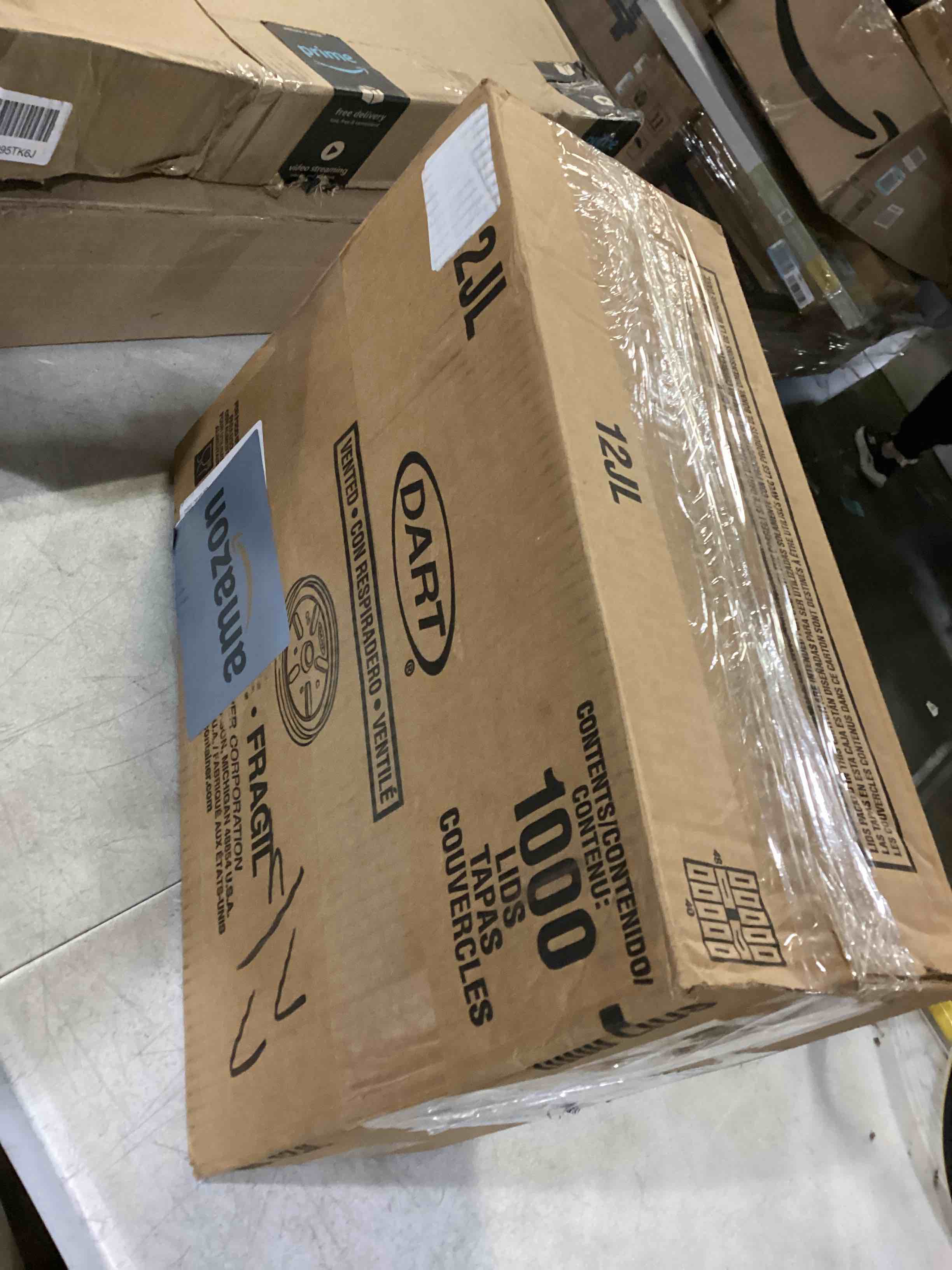 https://s3.amazonaws.com/lotting-images-prod/bidfta/RED5773129_1721327192949.jpeg