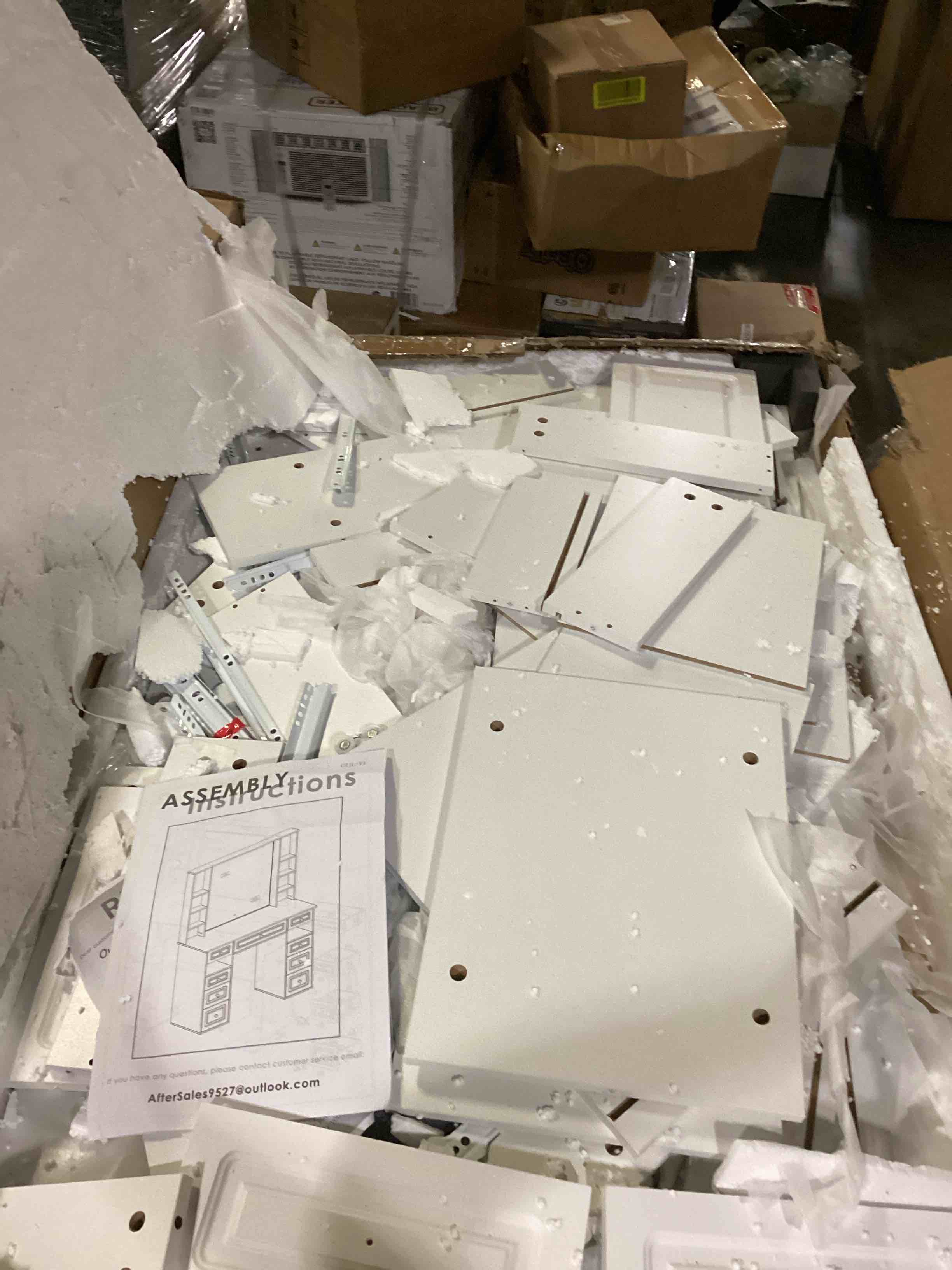 https://s3.amazonaws.com/lotting-images-prod/bidfta/RED5773487_1721908672700.jpeg