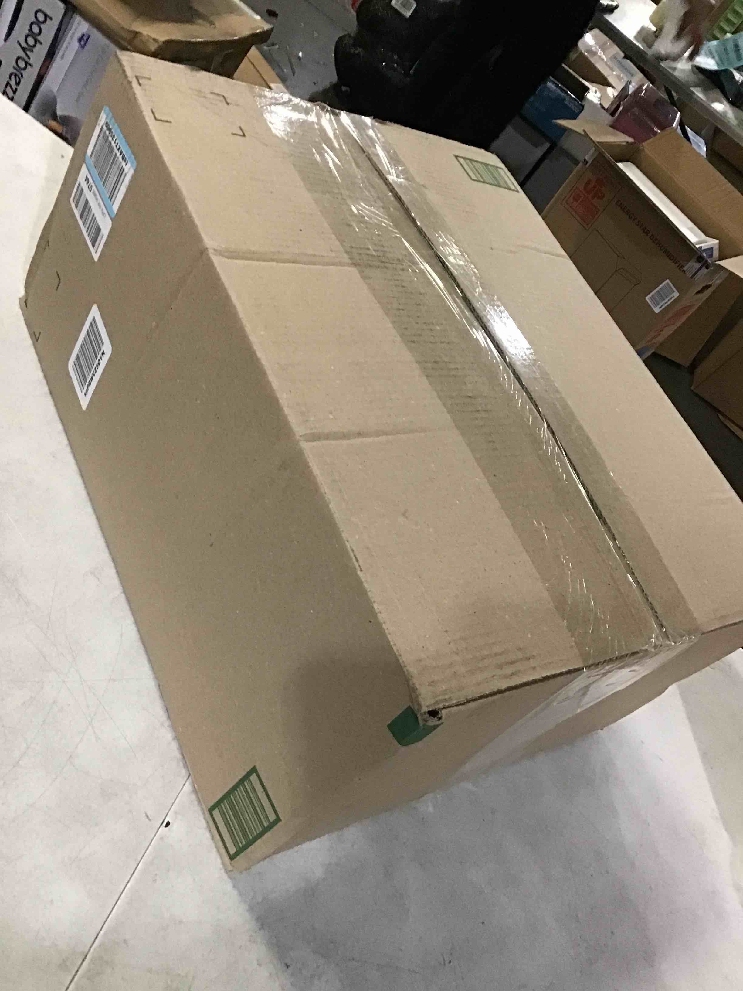 https://s3.amazonaws.com/lotting-images-prod/bidfta/RED5774133_1718980383898.jpeg