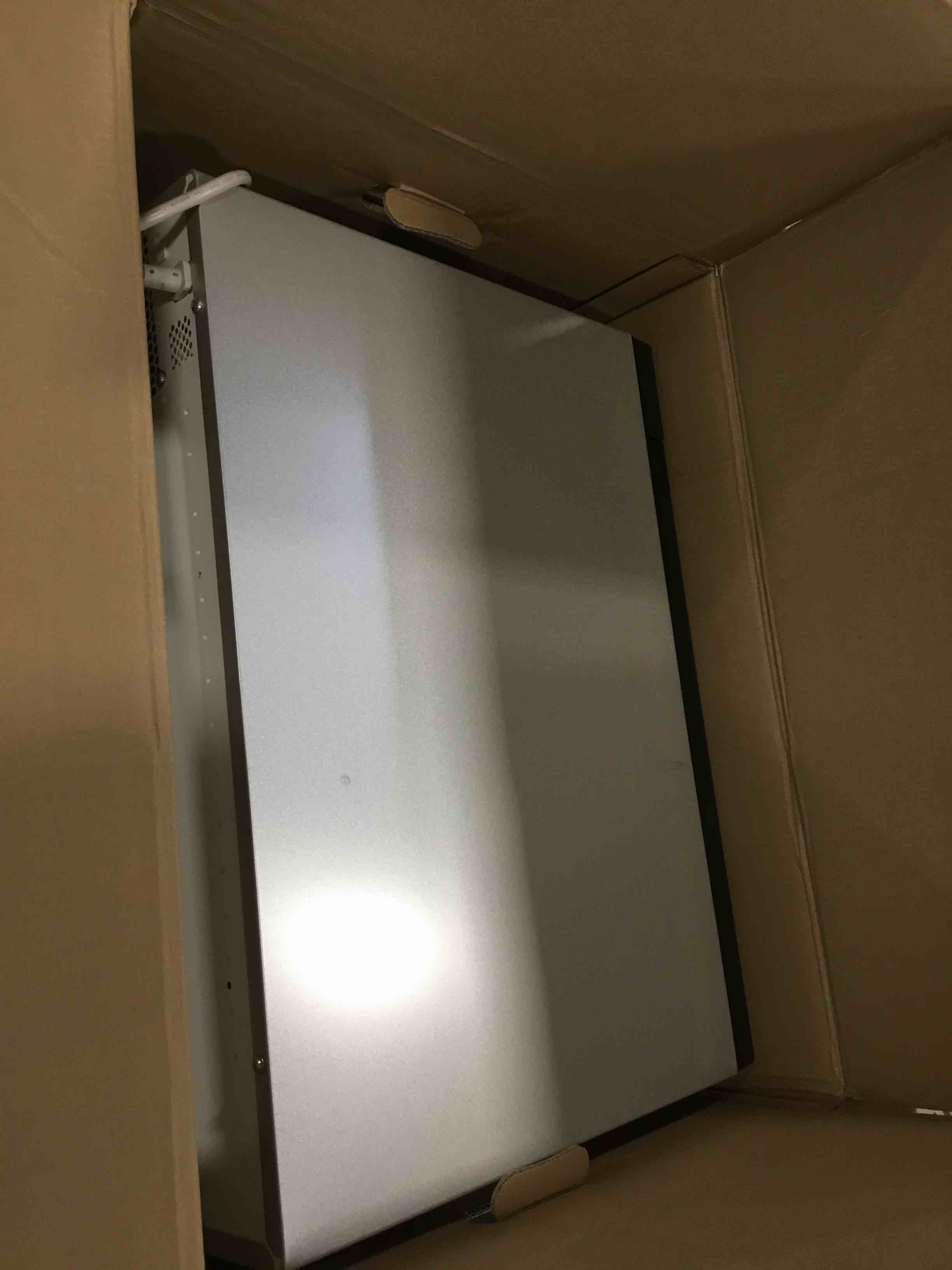 https://s3.amazonaws.com/lotting-images-prod/bidfta/RED5780582_1707142790582.jpeg