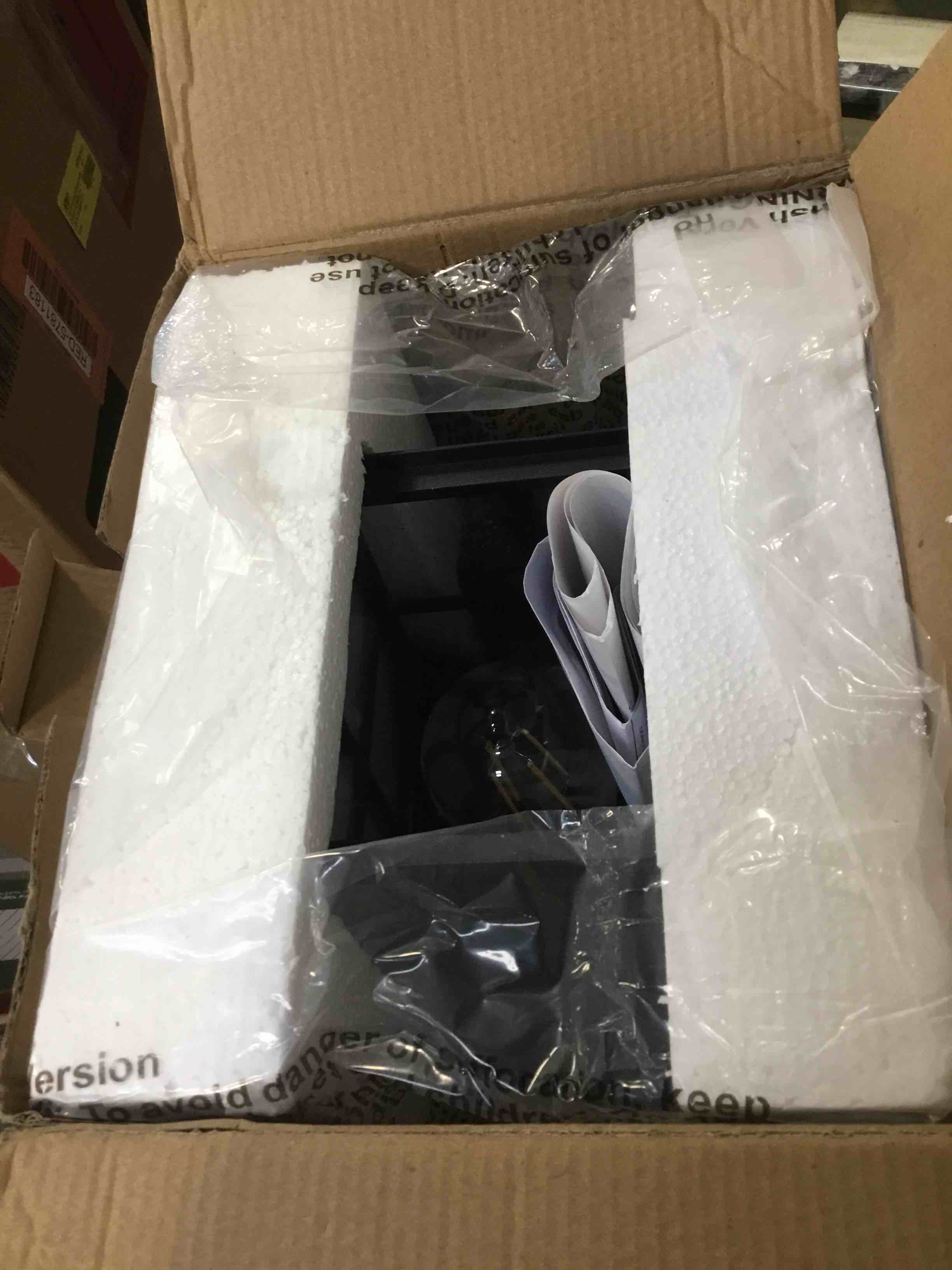 https://s3.amazonaws.com/lotting-images-prod/bidfta/RED5781190_1707422286353.jpeg