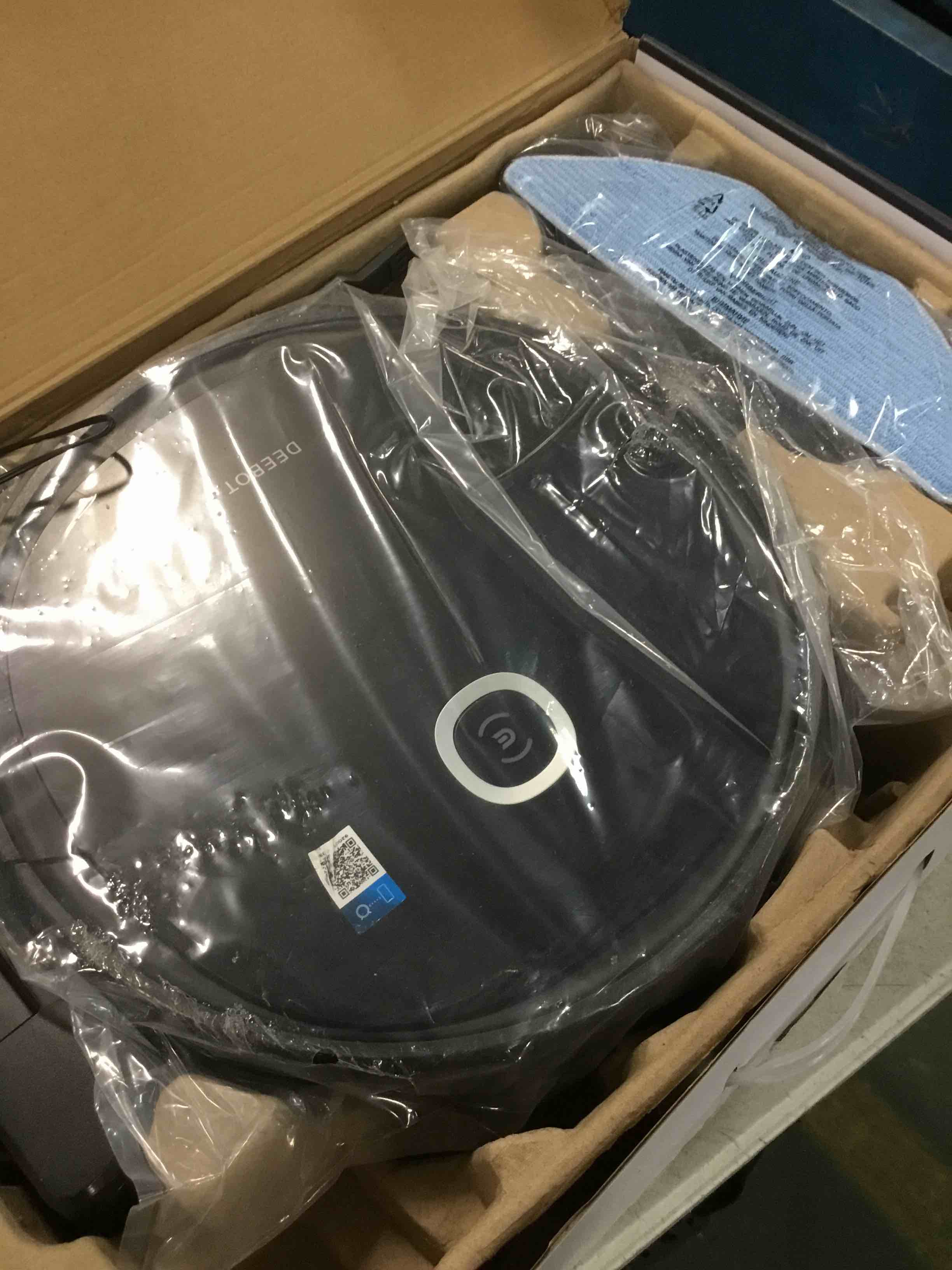 https://s3.amazonaws.com/lotting-images-prod/bidfta/RED5781993_1706640779682.jpeg