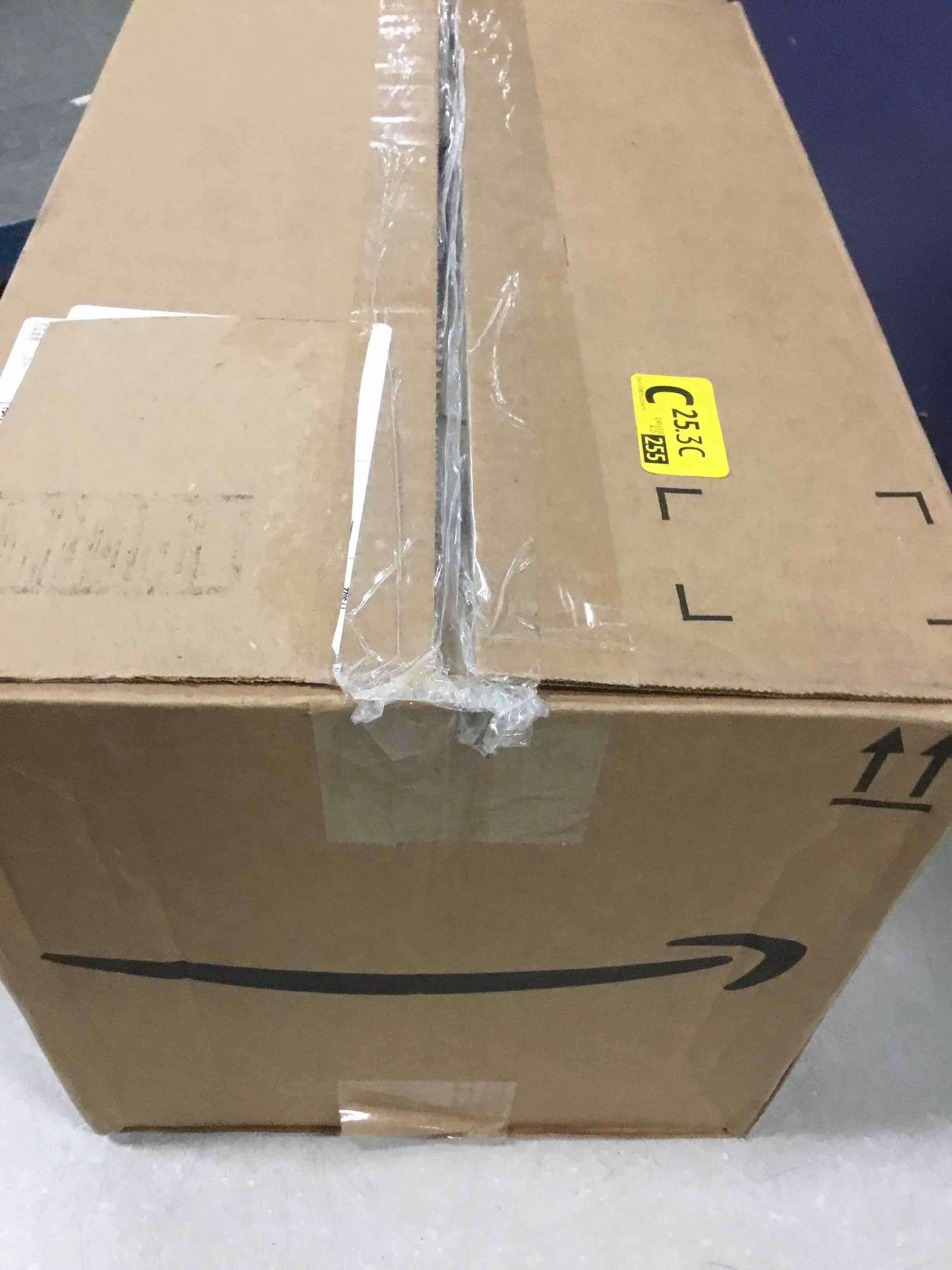 https://s3.amazonaws.com/lotting-images-prod/bidfta/RED5782070_1706704783279.jpeg