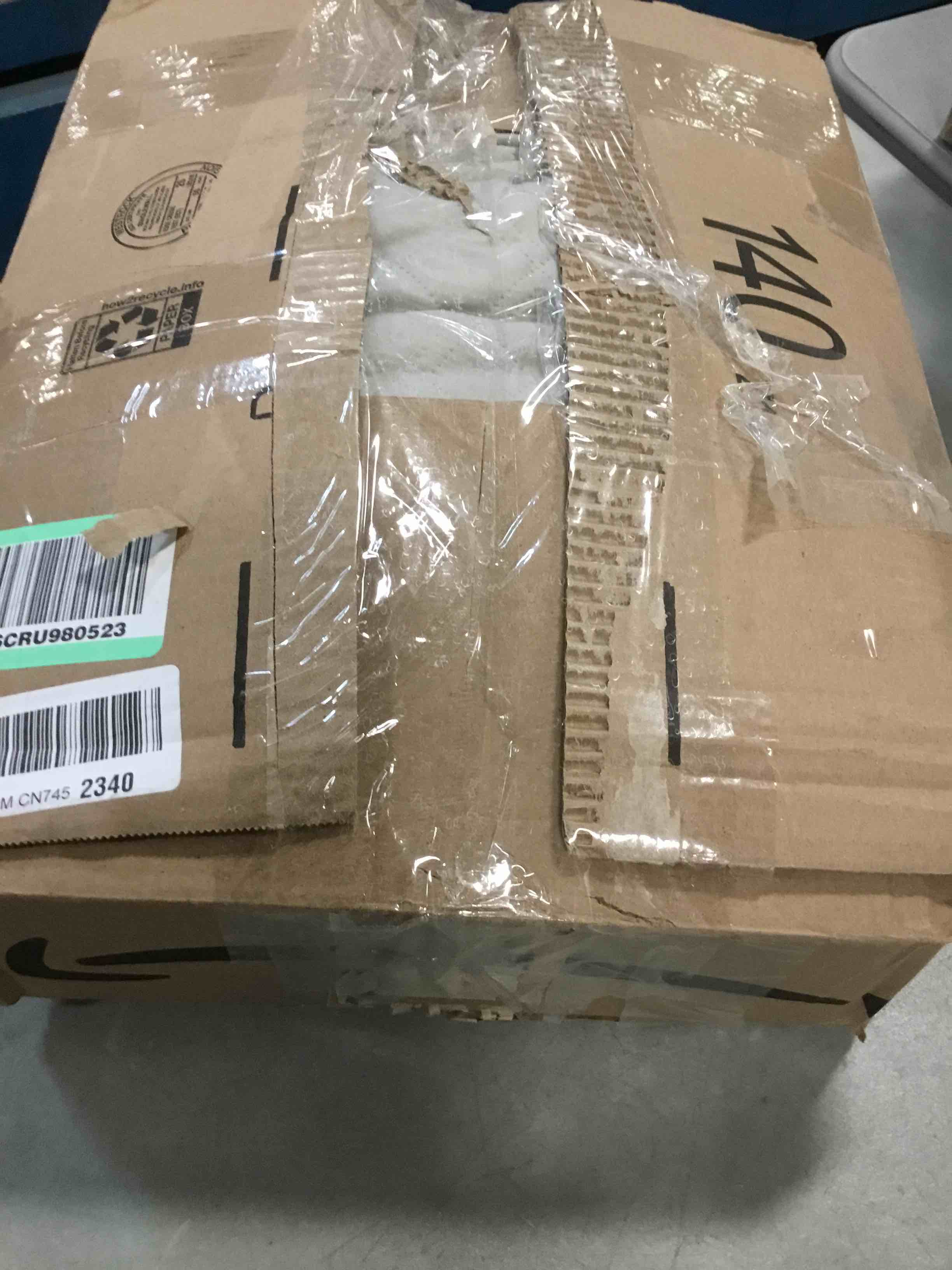 https://s3.amazonaws.com/lotting-images-prod/bidfta/RED5782331_1706792796515.jpeg