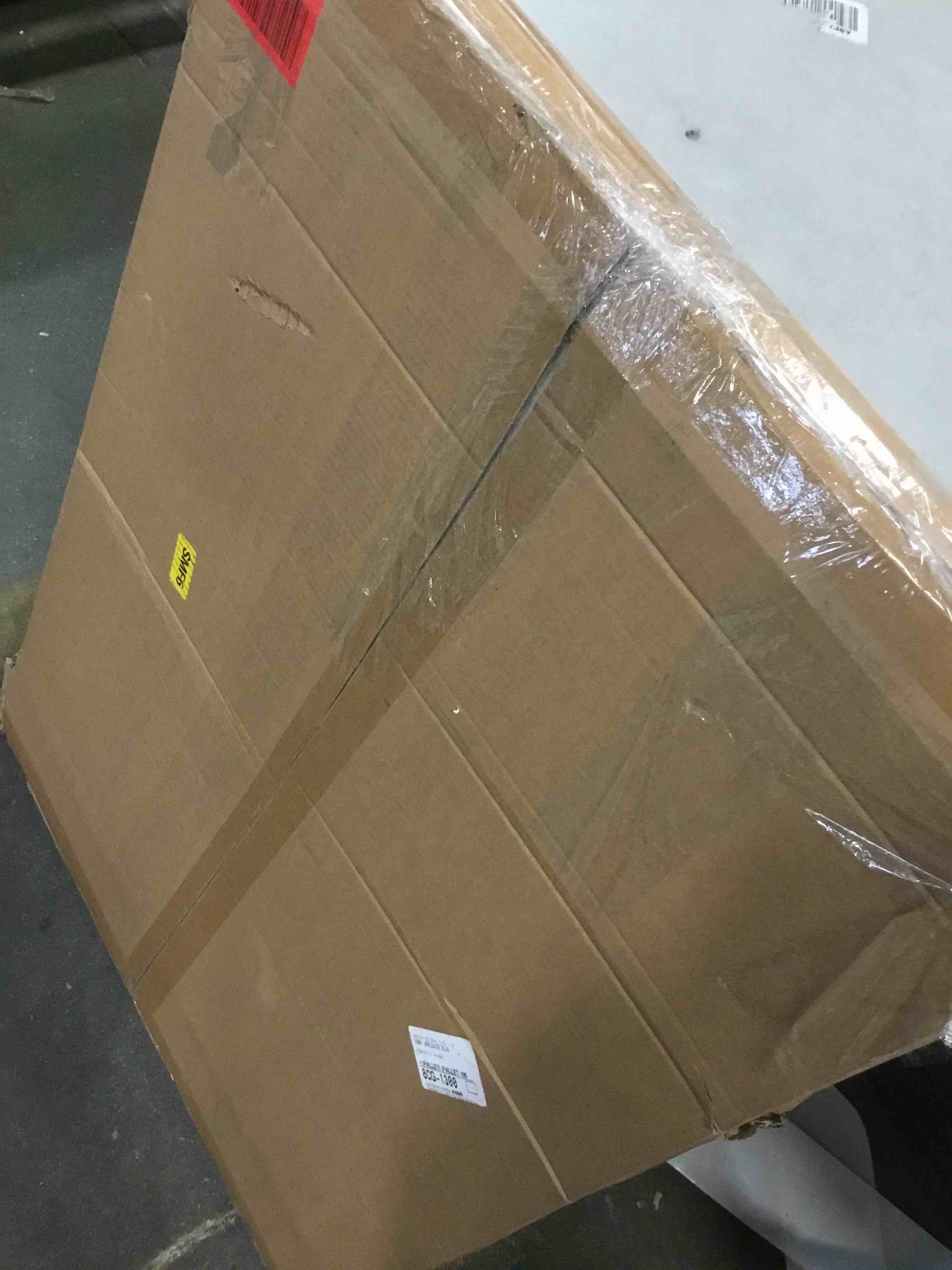 https://s3.amazonaws.com/lotting-images-prod/bidfta/RED5782382_1706798733400.jpeg