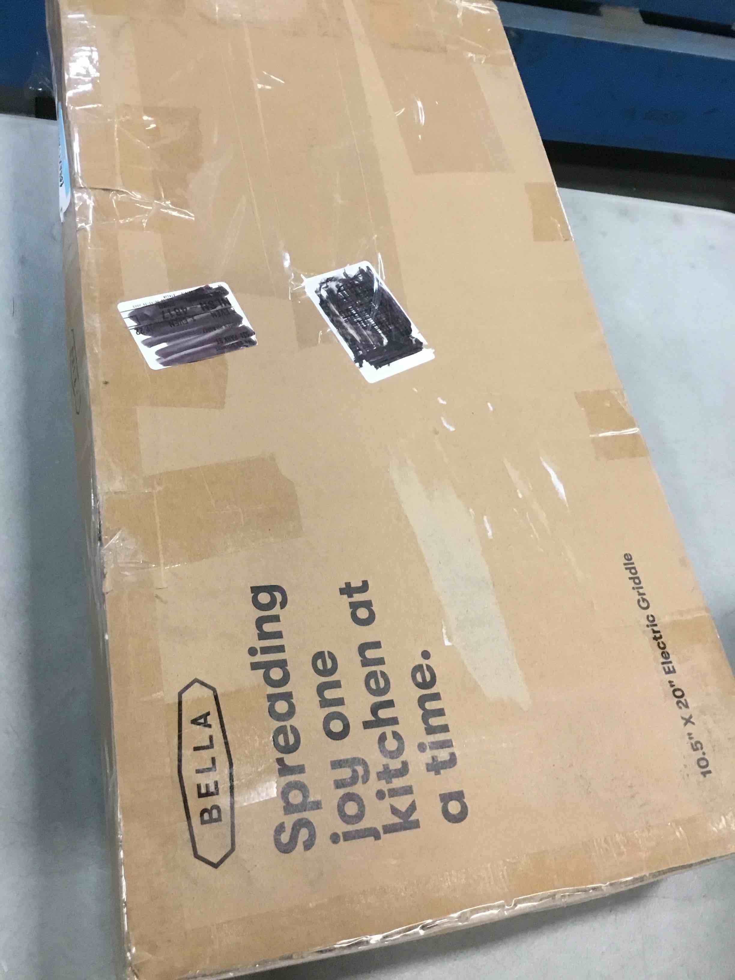 https://s3.amazonaws.com/lotting-images-prod/bidfta/RED5782524_1706819033774.jpeg