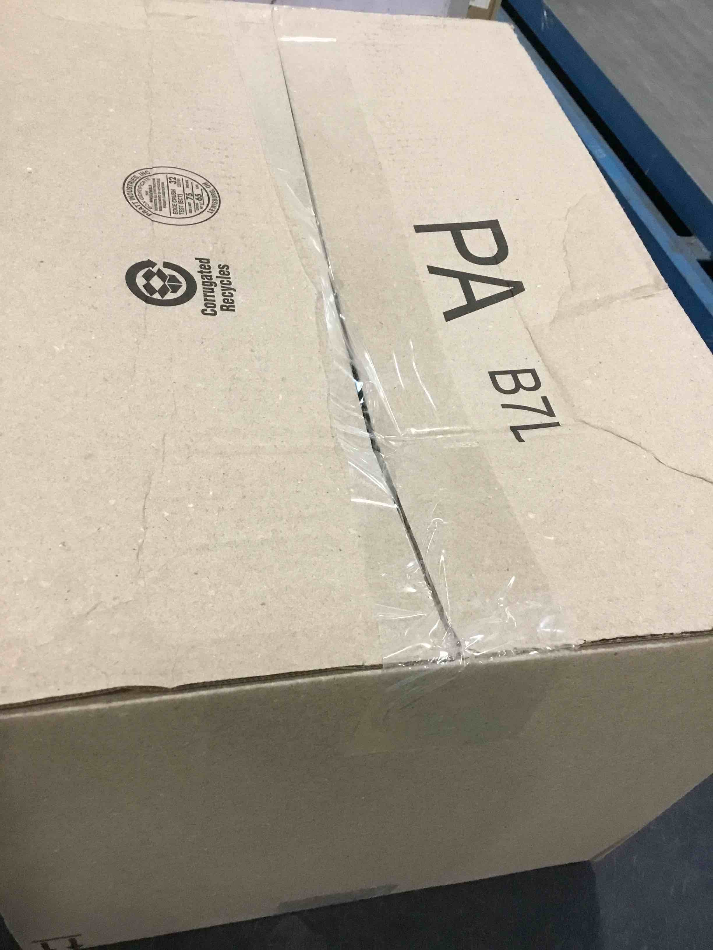 https://s3.amazonaws.com/lotting-images-prod/bidfta/RED5782613_1706882851334.jpeg
