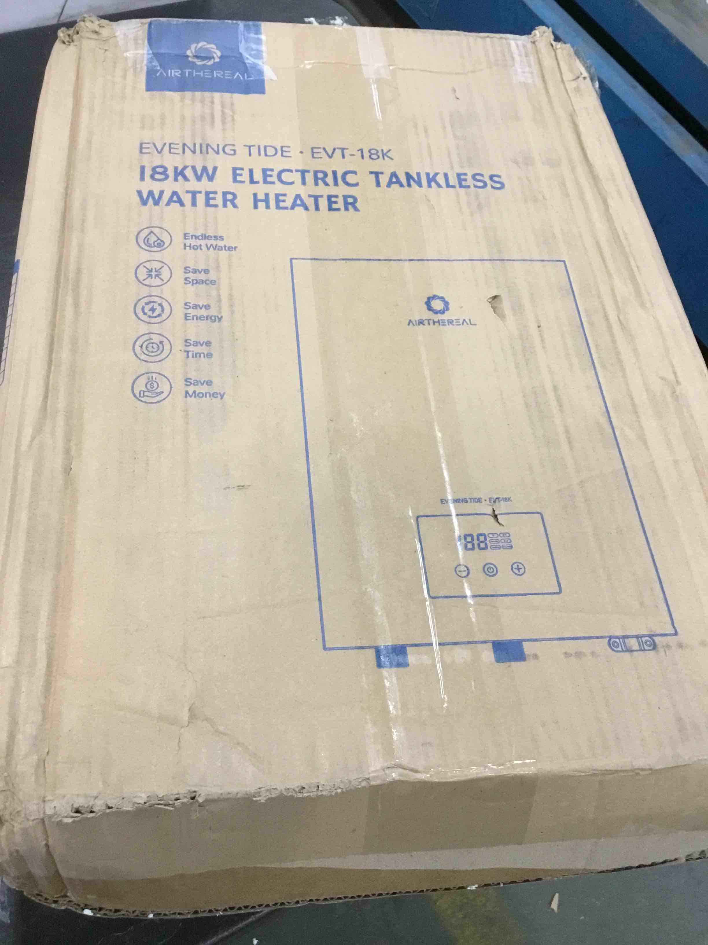 https://s3.amazonaws.com/lotting-images-prod/bidfta/RED5782650_1706888391637.jpeg