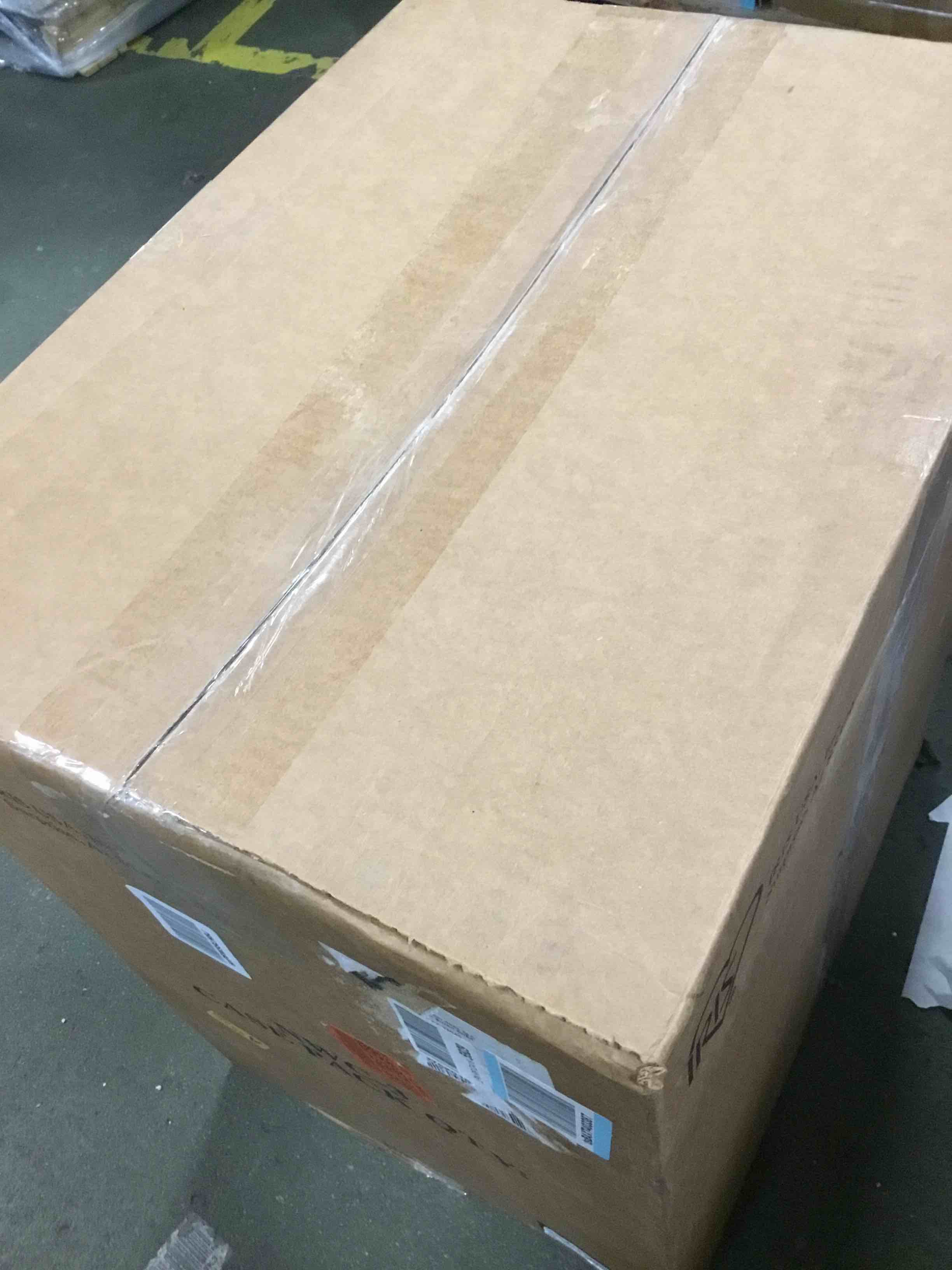 https://s3.amazonaws.com/lotting-images-prod/bidfta/RED5782723_1706898523498.jpeg