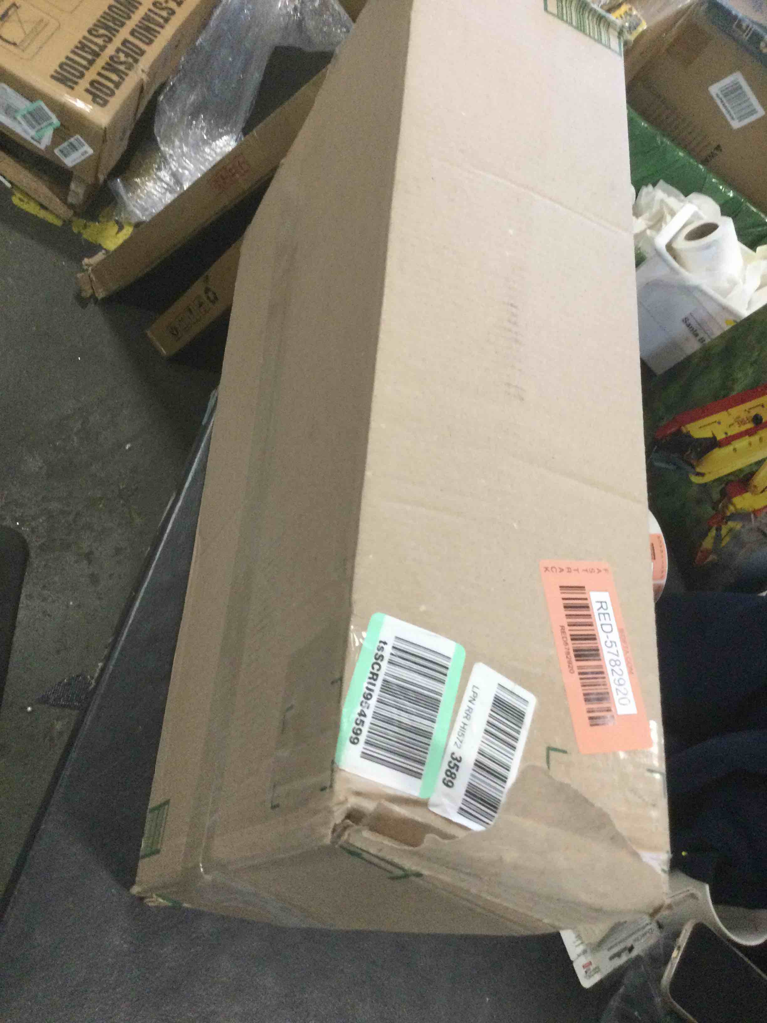 https://s3.amazonaws.com/lotting-images-prod/bidfta/RED5782920_1707066441054.jpeg