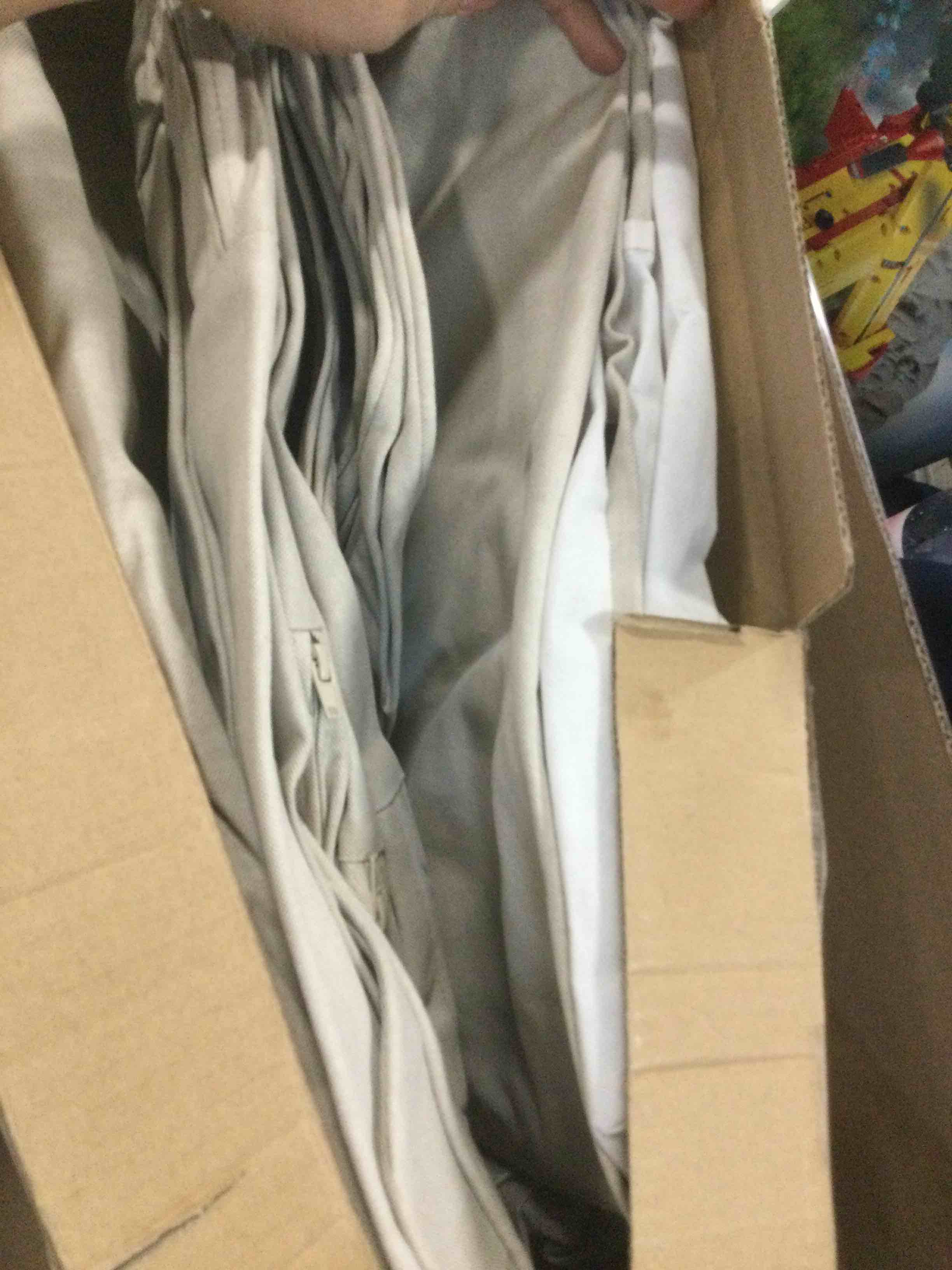 https://s3.amazonaws.com/lotting-images-prod/bidfta/RED5782920_1707066460365.jpeg