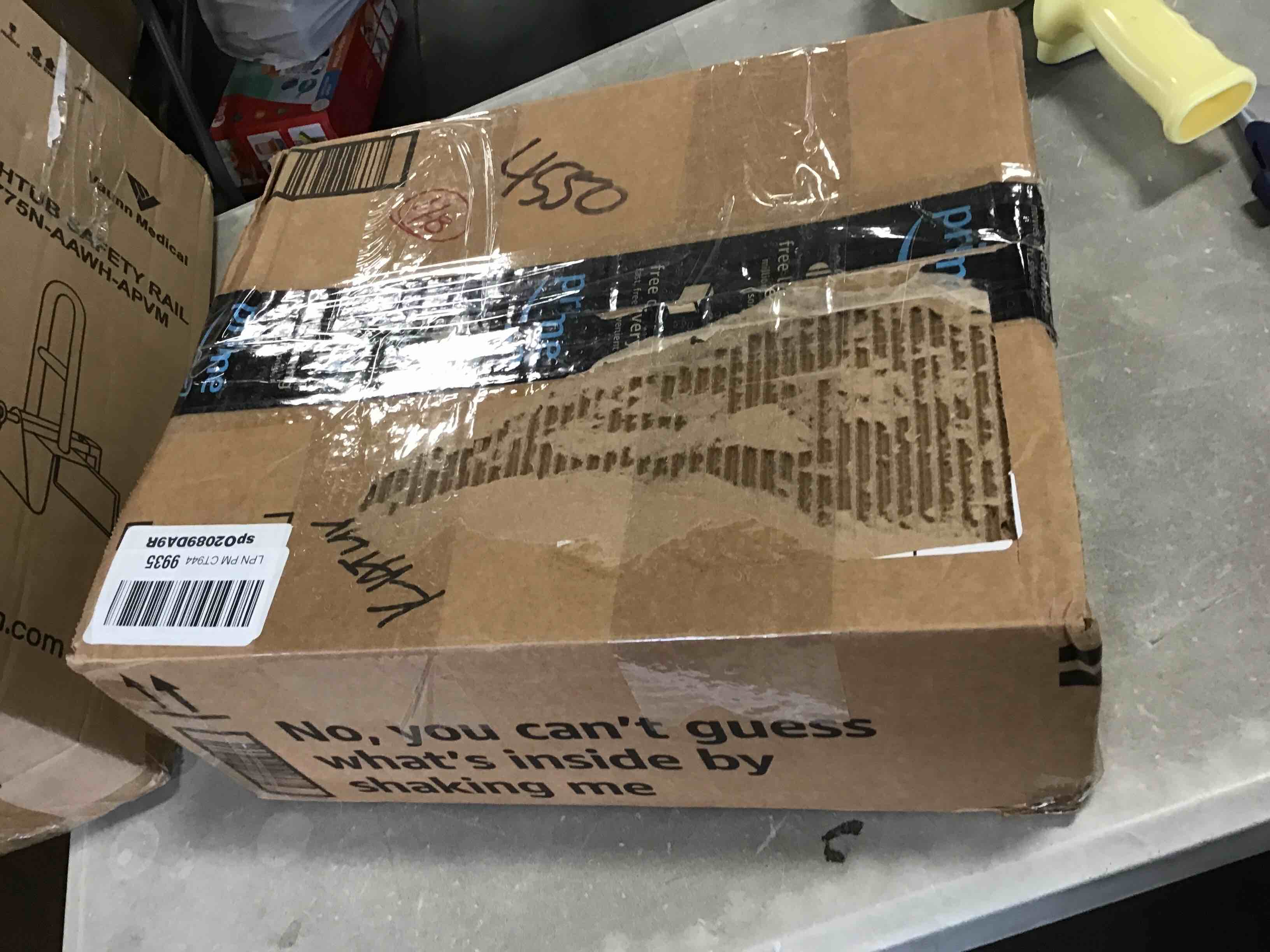 https://s3.amazonaws.com/lotting-images-prod/bidfta/RED5783652_1706815757516.jpeg