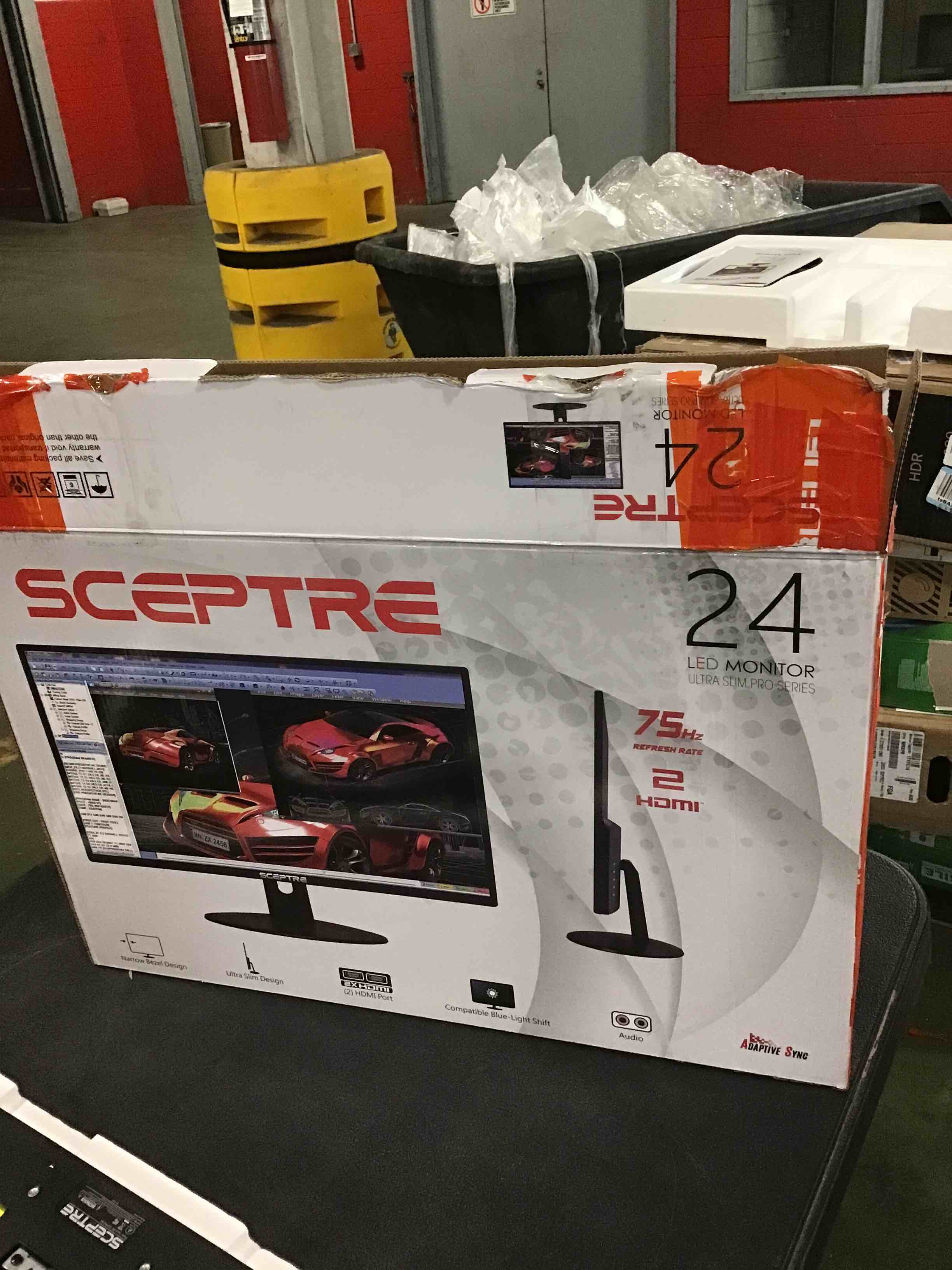 https://s3.amazonaws.com/lotting-images-prod/bidfta/RED5784070_1714586142903.jpeg