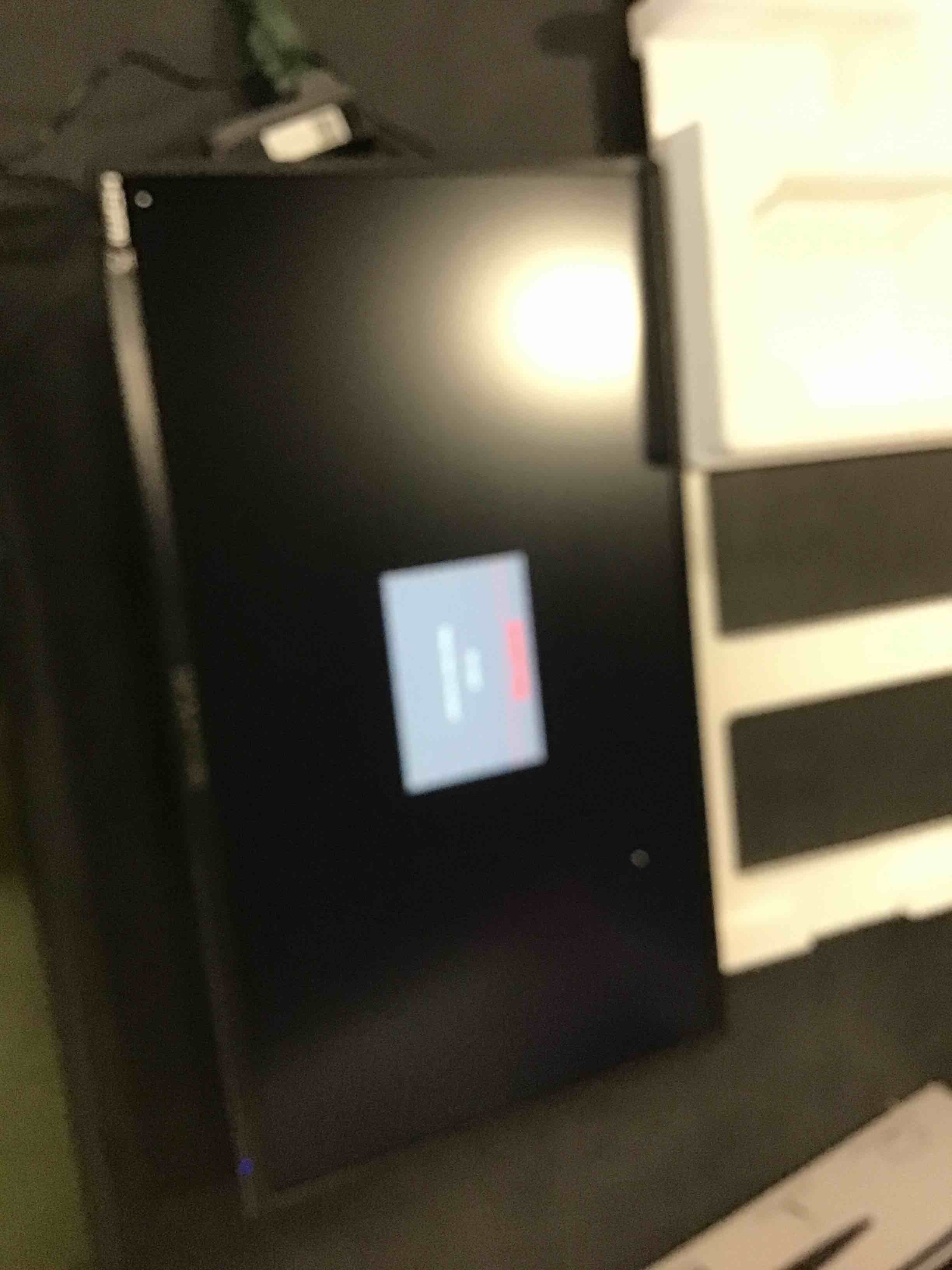 https://s3.amazonaws.com/lotting-images-prod/bidfta/RED5784070_1714586173307.jpeg