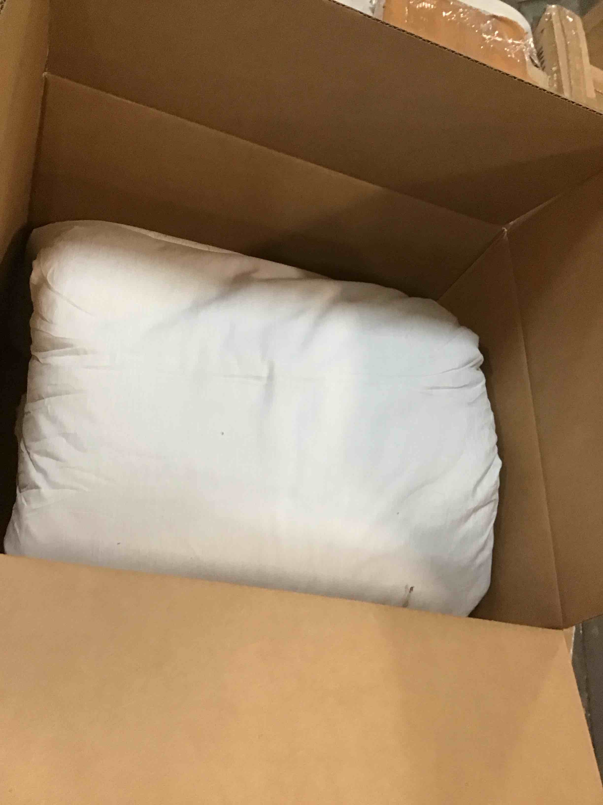 https://s3.amazonaws.com/lotting-images-prod/bidfta/RED5788620_1706877909491.jpeg