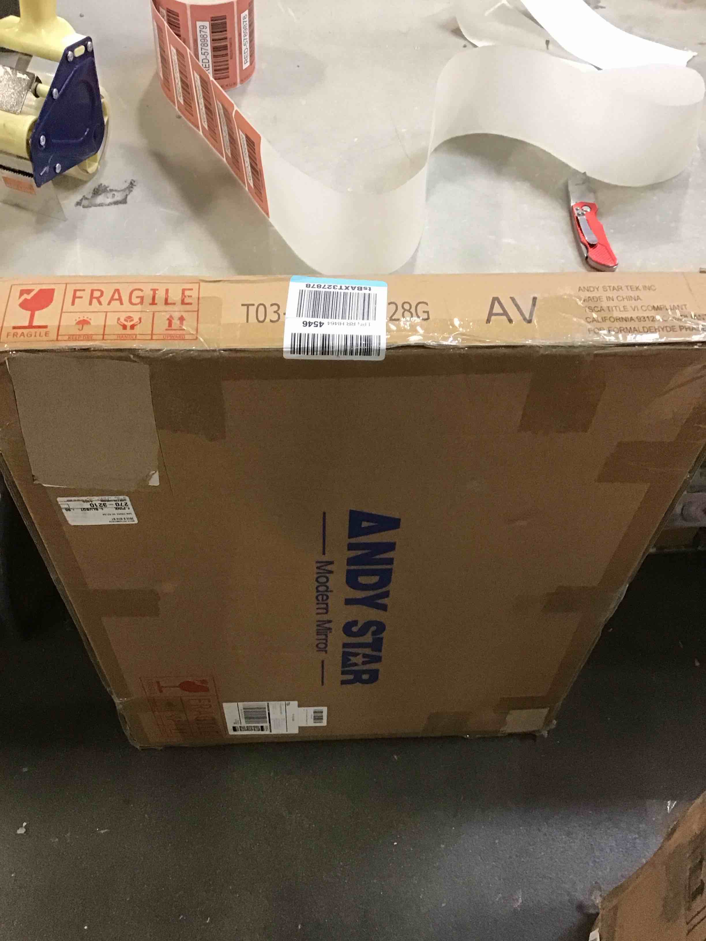 https://s3.amazonaws.com/lotting-images-prod/bidfta/RED5789869_1706803080001.jpeg