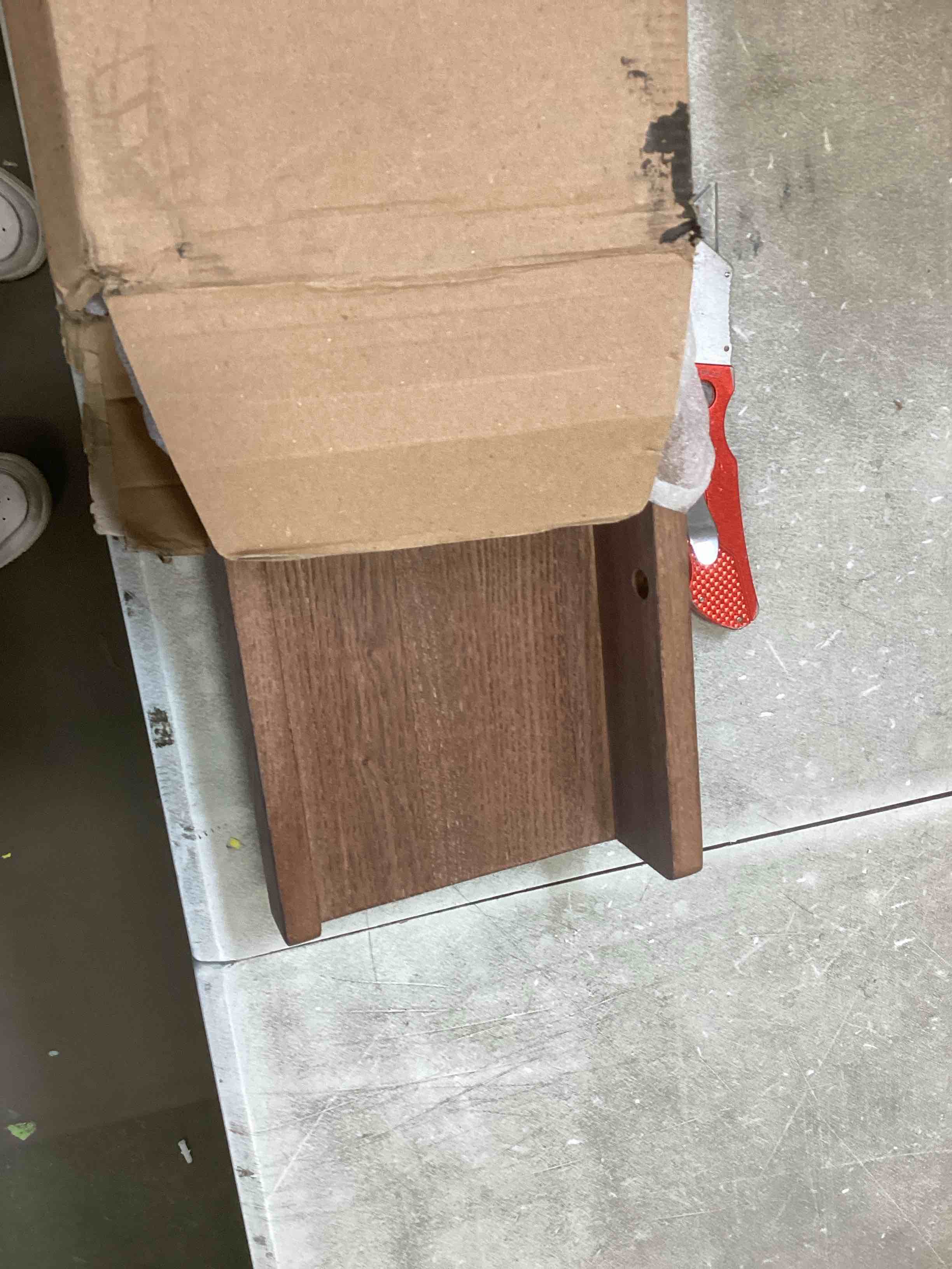 https://s3.amazonaws.com/lotting-images-prod/bidfta/RED5790353_1706977797425.jpeg