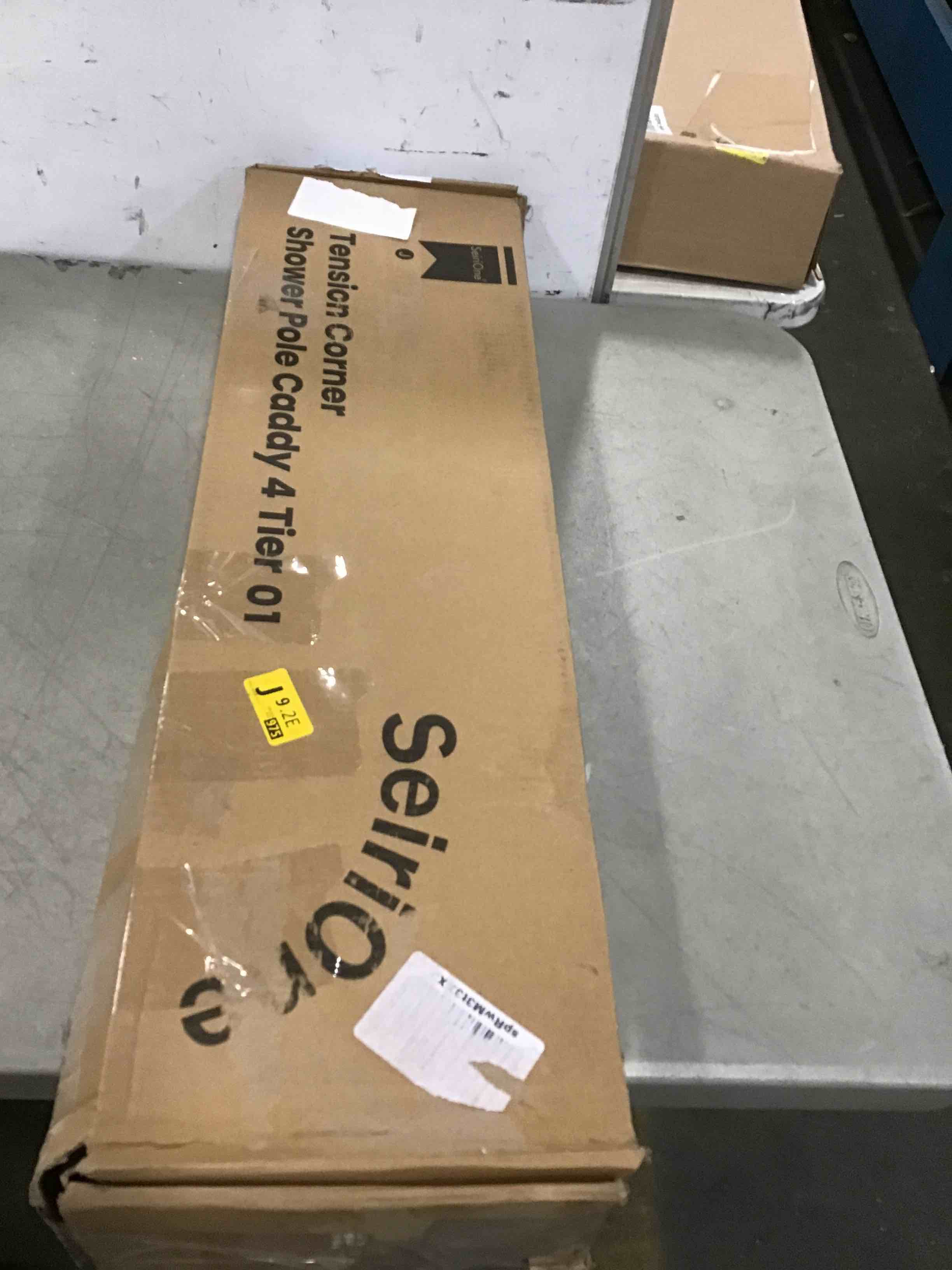 https://s3.amazonaws.com/lotting-images-prod/bidfta/RED5790889_1706534948094.jpeg